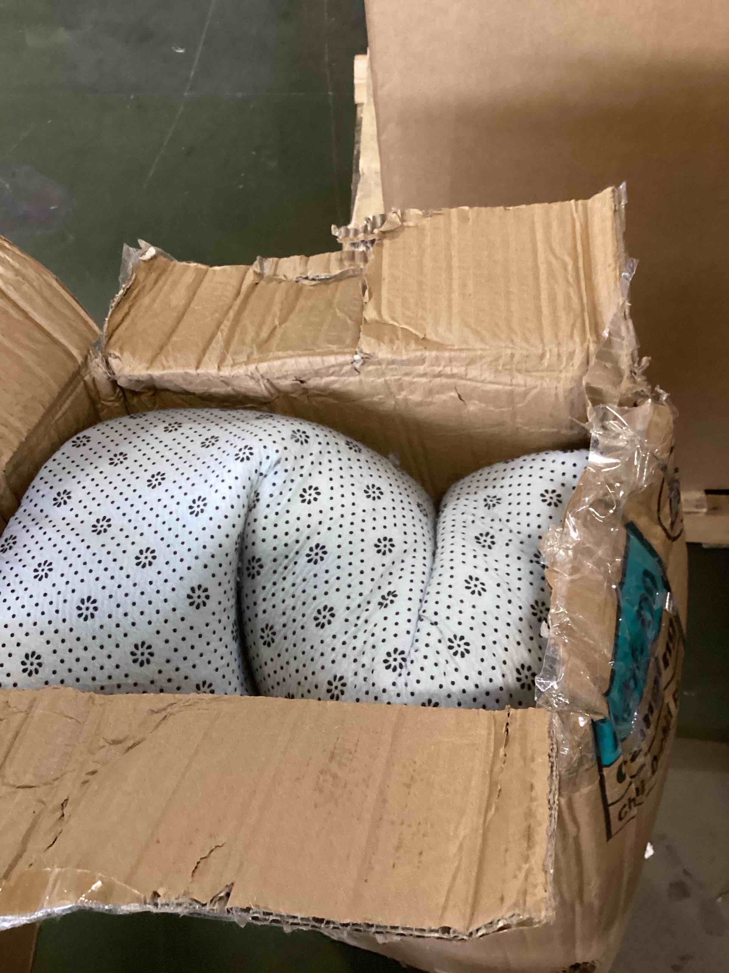 https://s3.amazonaws.com/lotting-images-prod/bidfta/PPE2480295_1748545067920.jpeg