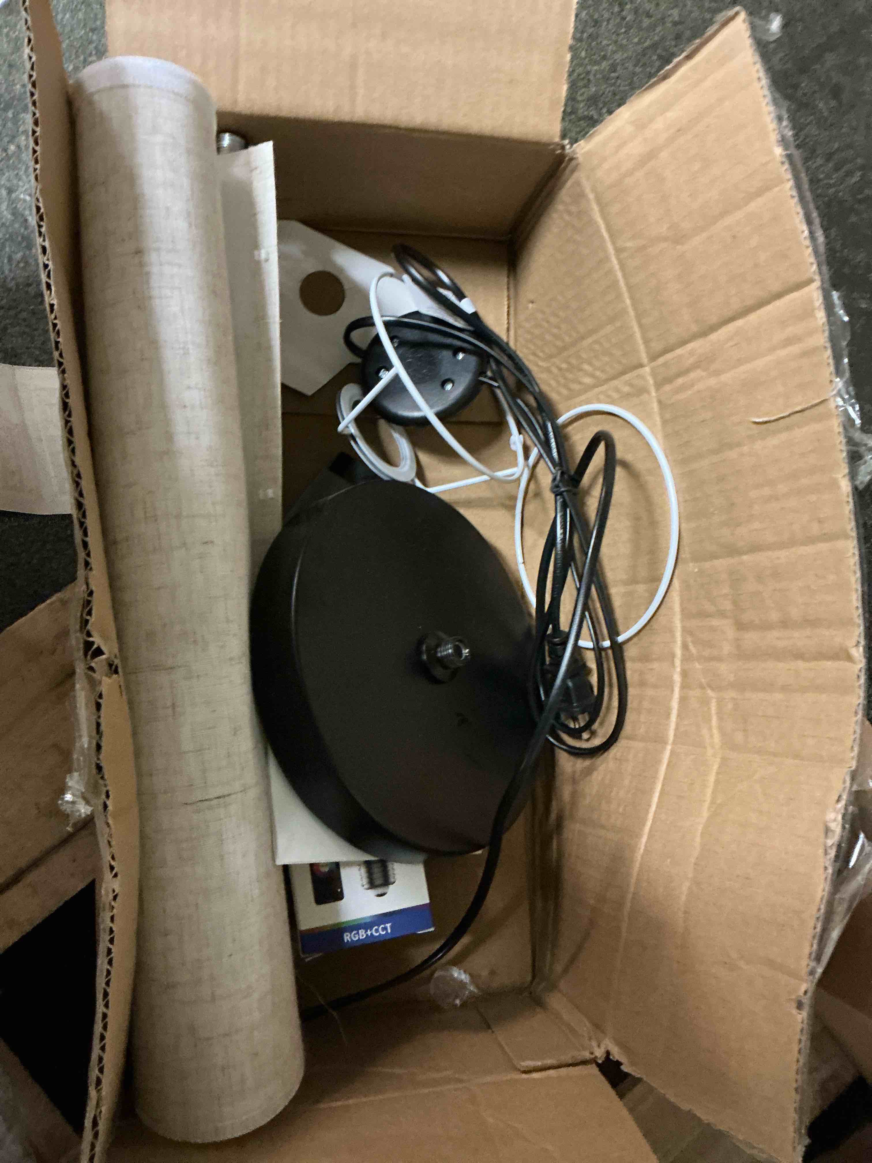 https://s3.amazonaws.com/lotting-images-prod/bidfta/PPE2485335_1750282895152.jpeg