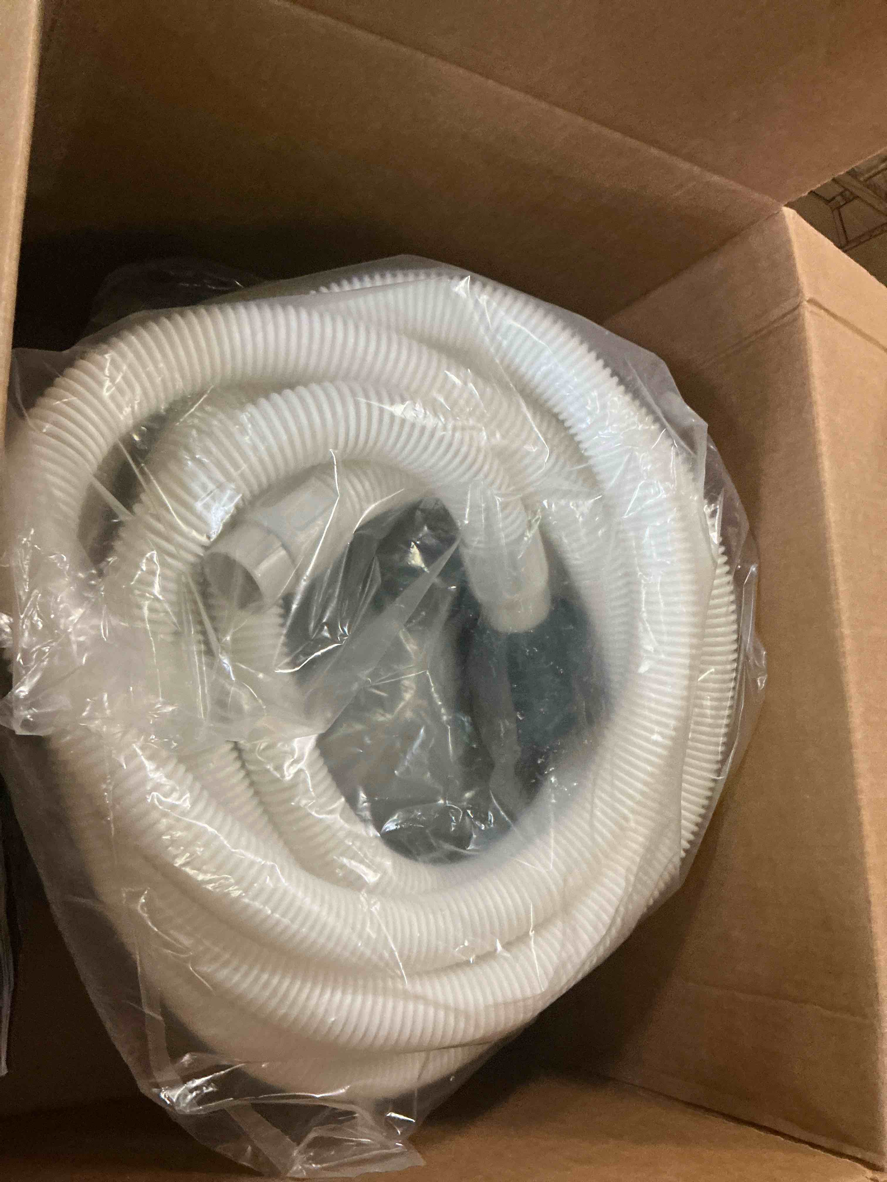 https://s3.amazonaws.com/lotting-images-prod/bidfta/PPE2485705_1752865229618.jpeg