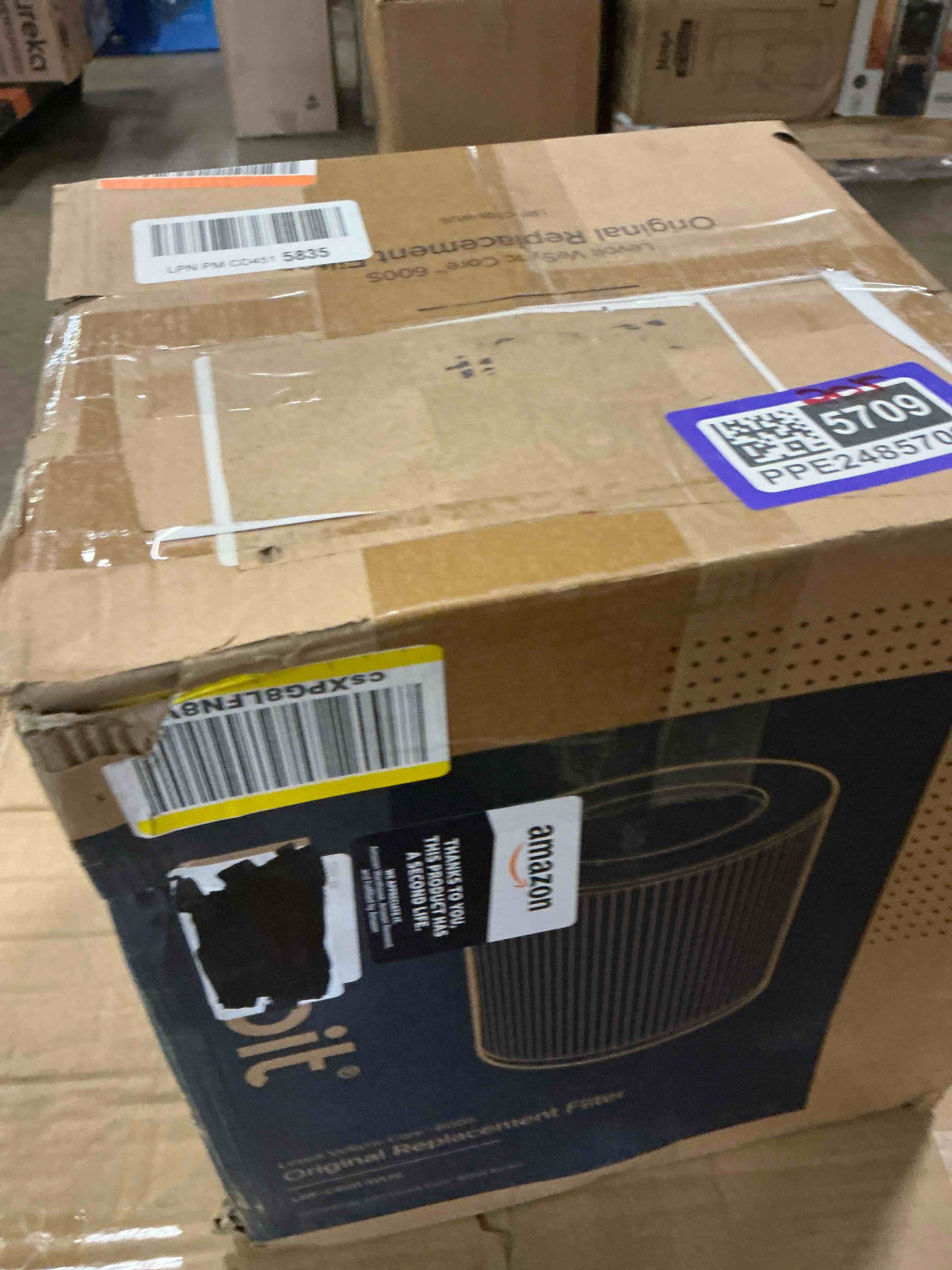 https://s3.amazonaws.com/lotting-images-prod/bidfta/PPE2485709_1752865592494.jpeg