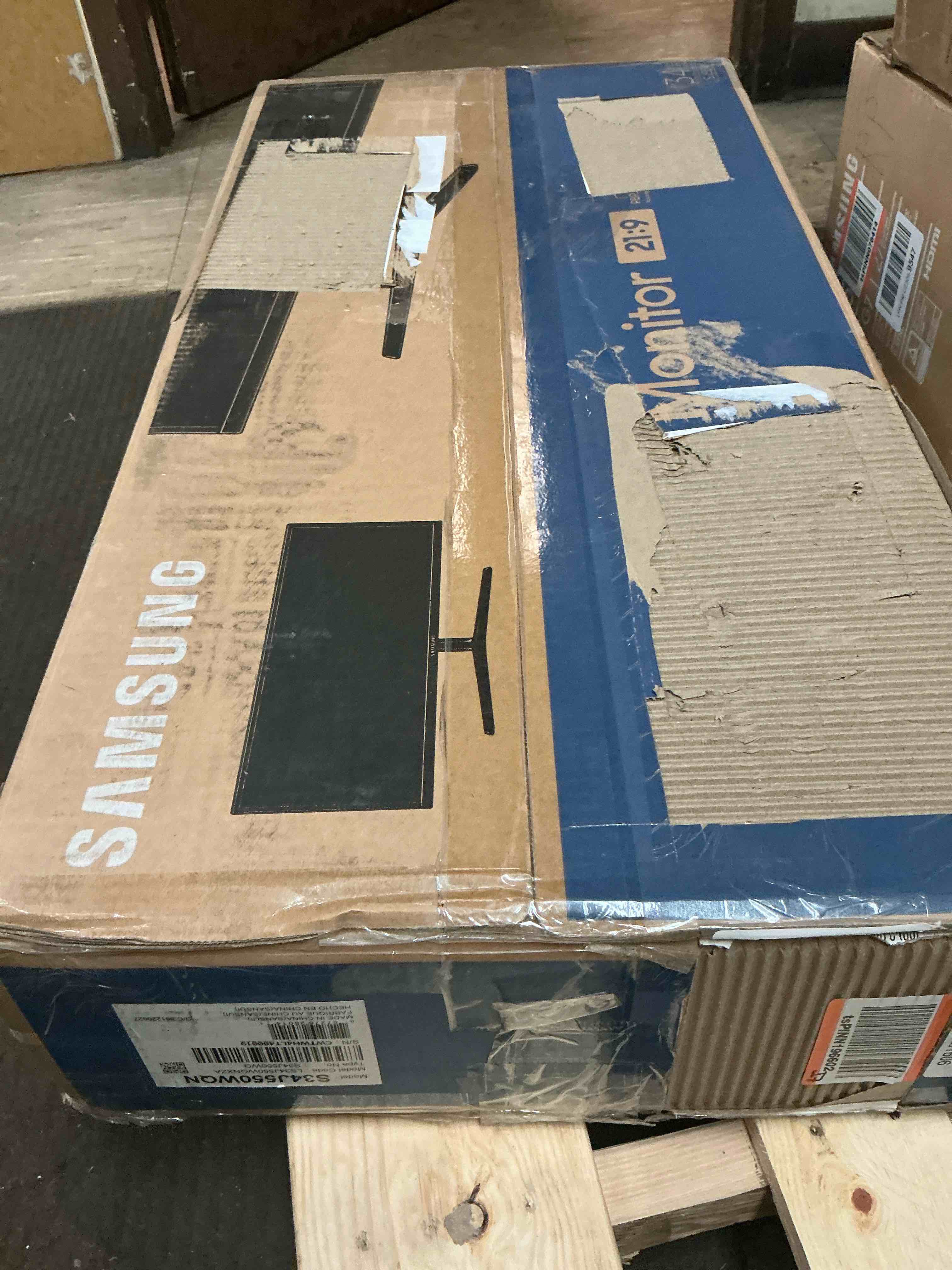 https://s3.amazonaws.com/lotting-images-prod/bidfta/PPE2485833_1753233069351.jpeg