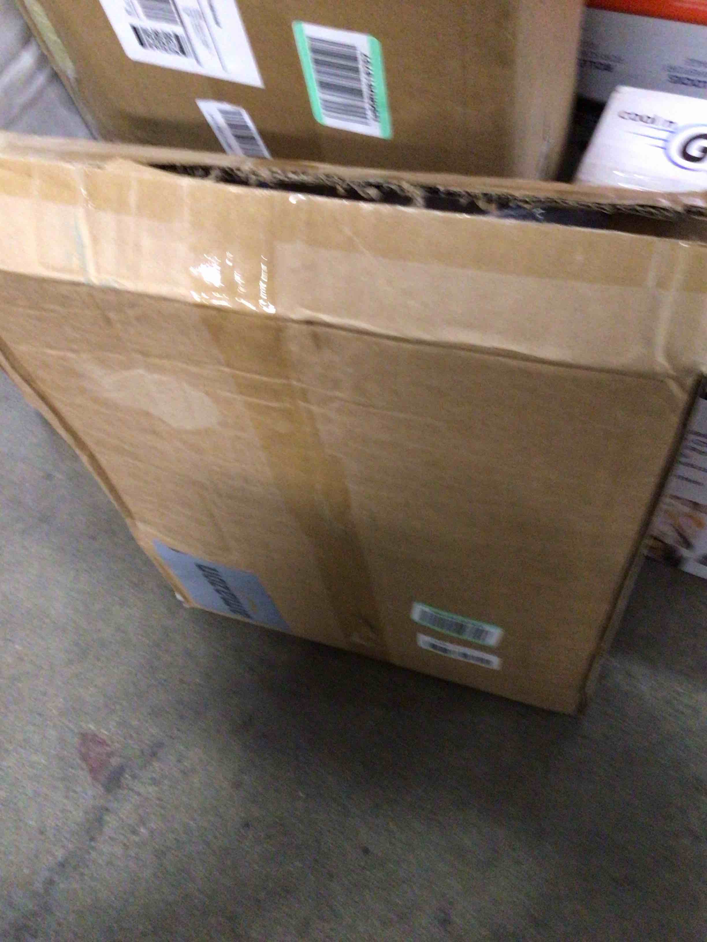 https://s3.amazonaws.com/lotting-images-prod/bidfta/PPE2485928_1753551033310.jpeg