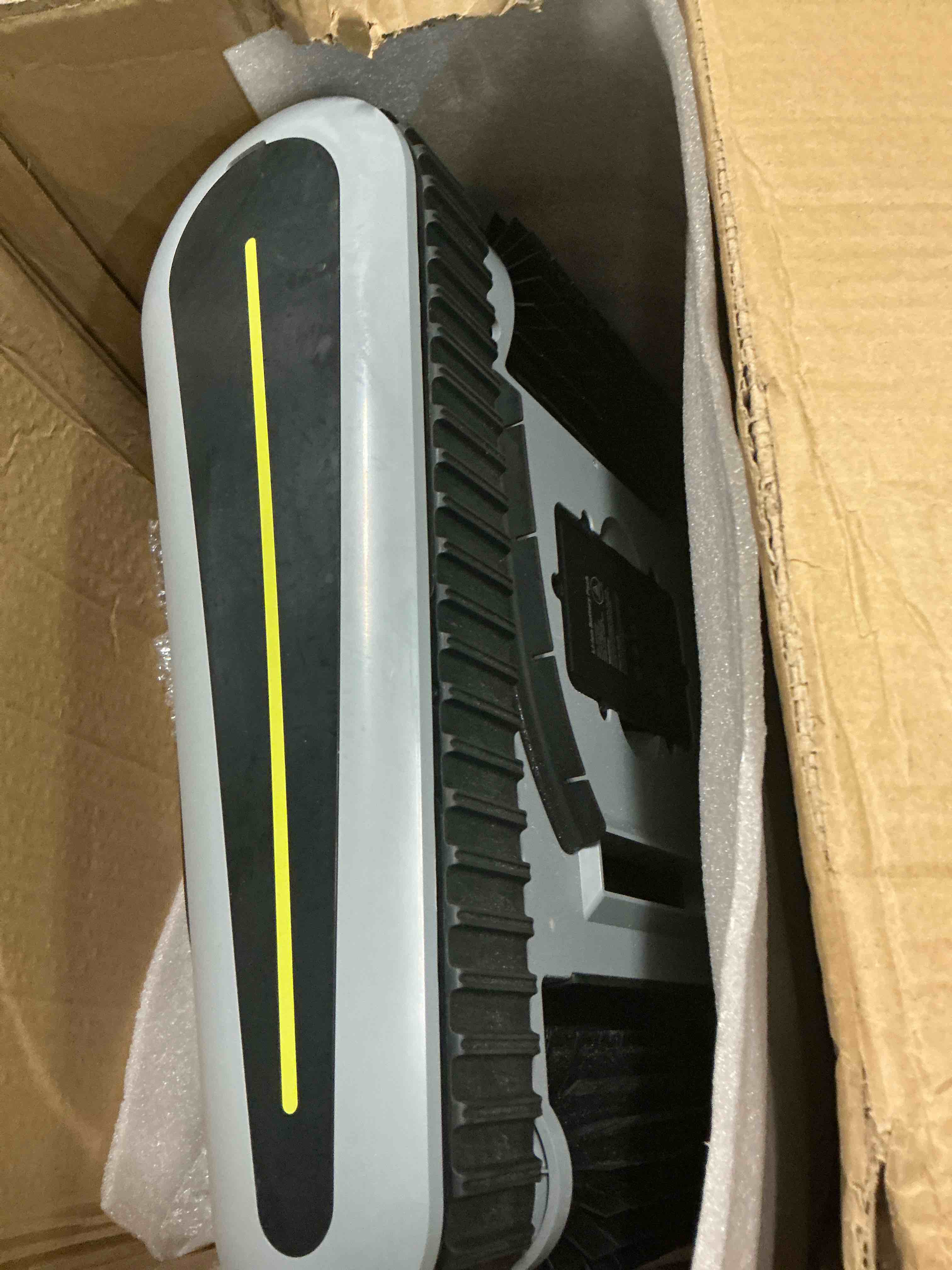 https://s3.amazonaws.com/lotting-images-prod/bidfta/PPE2485973_1753479139833.jpeg