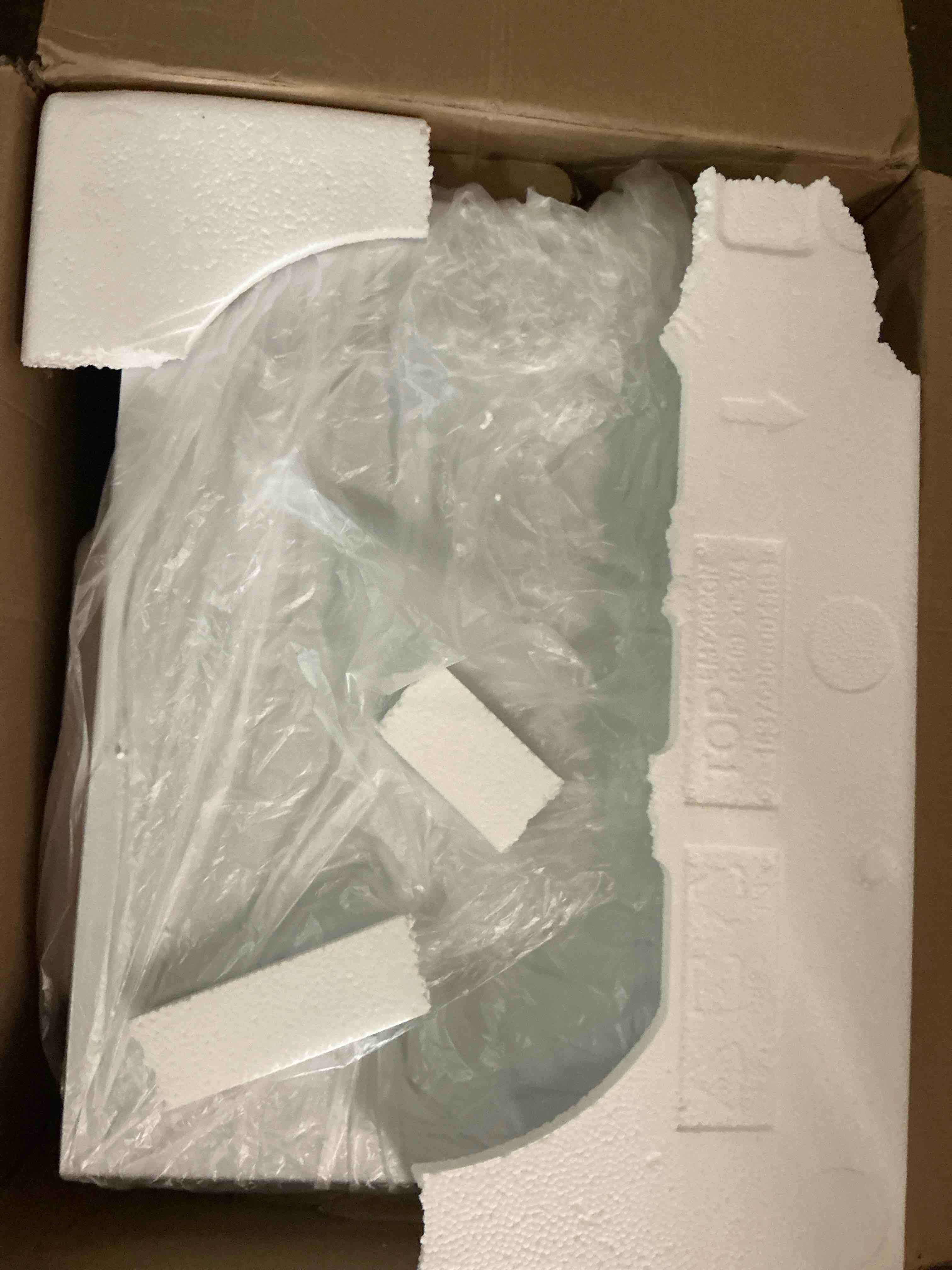 https://s3.amazonaws.com/lotting-images-prod/bidfta/PPE2486045_1753486345883.jpeg