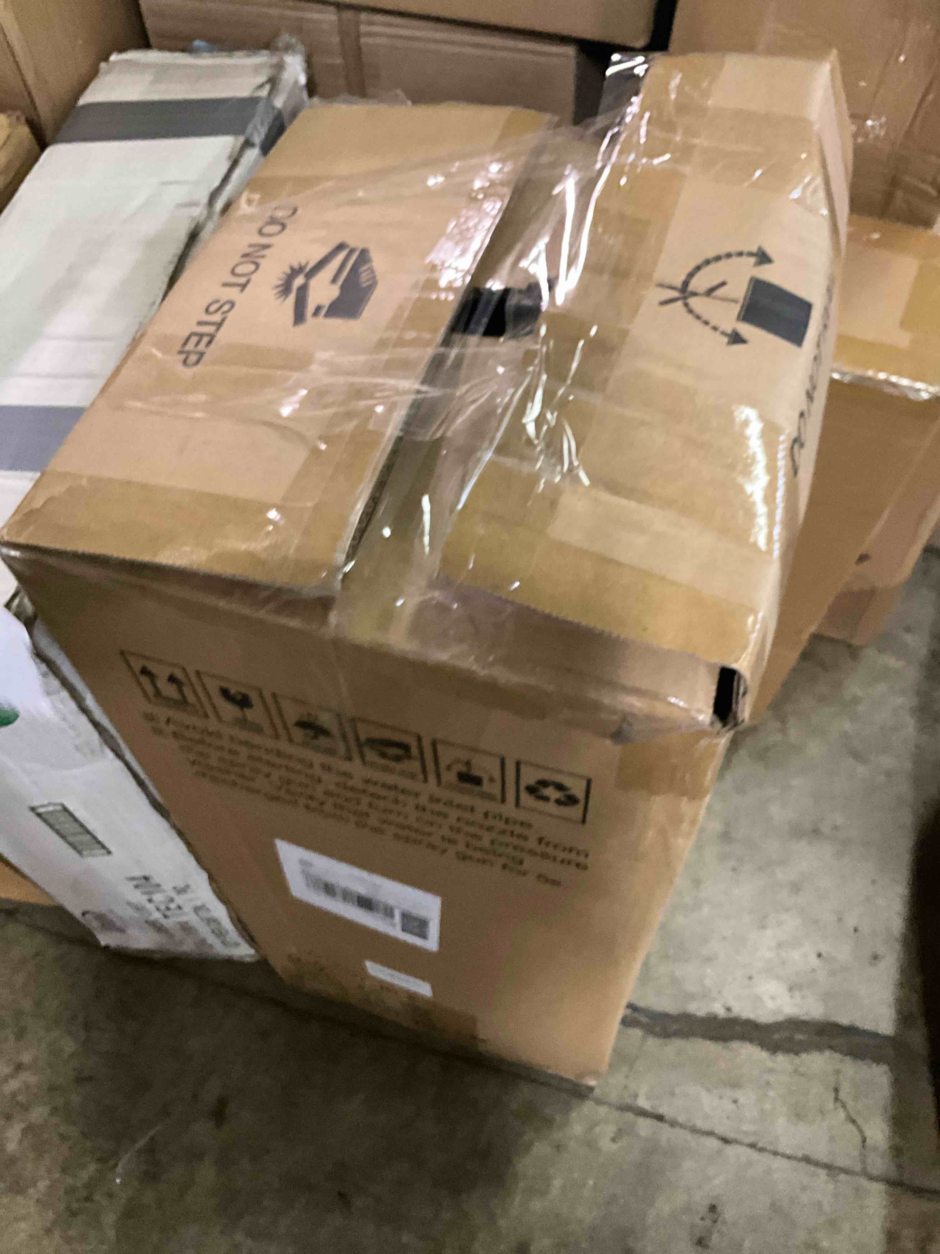 https://s3.amazonaws.com/lotting-images-prod/bidfta/PPE2486181_1753632432990.jpeg