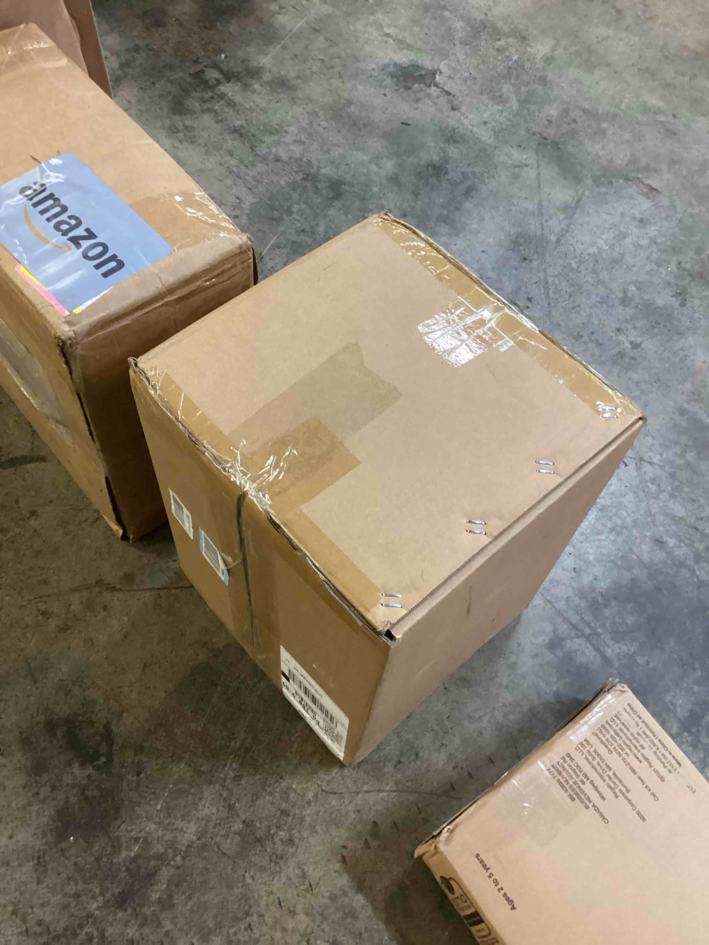 https://s3.amazonaws.com/lotting-images-prod/bidfta/PPE2486331_1753642289746.jpeg