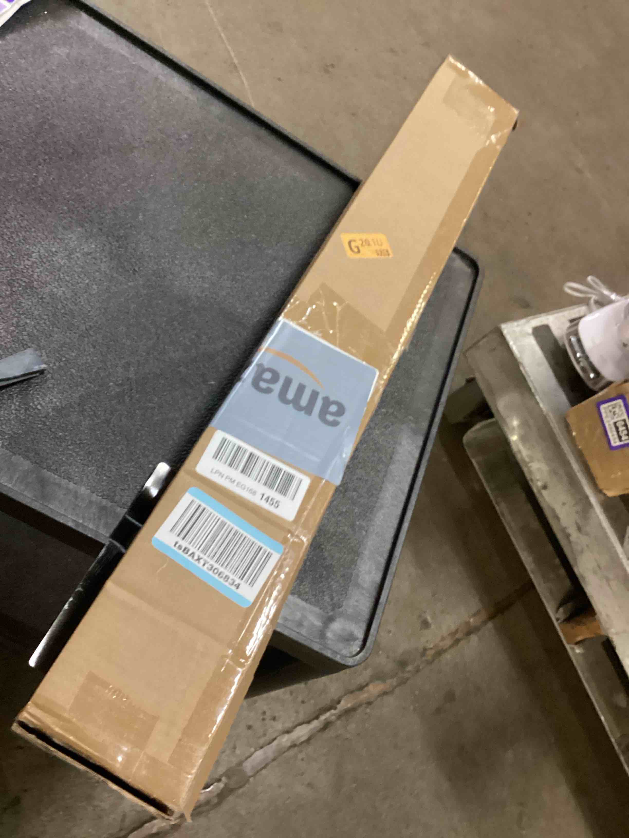 https://s3.amazonaws.com/lotting-images-prod/bidfta/PPE2486413_1753917636821.jpeg