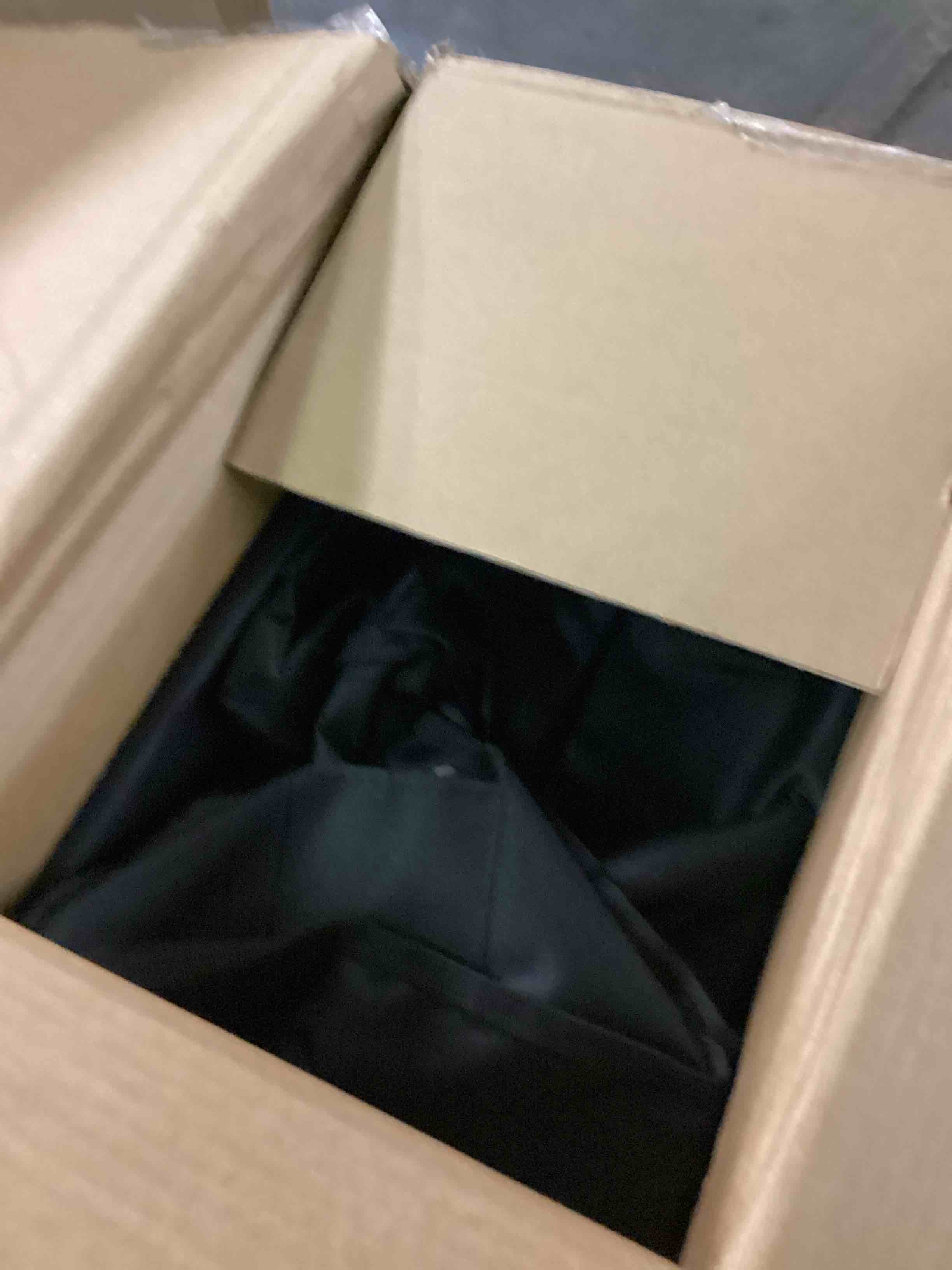 https://s3.amazonaws.com/lotting-images-prod/bidfta/PPE2486686_1757535107682.jpeg