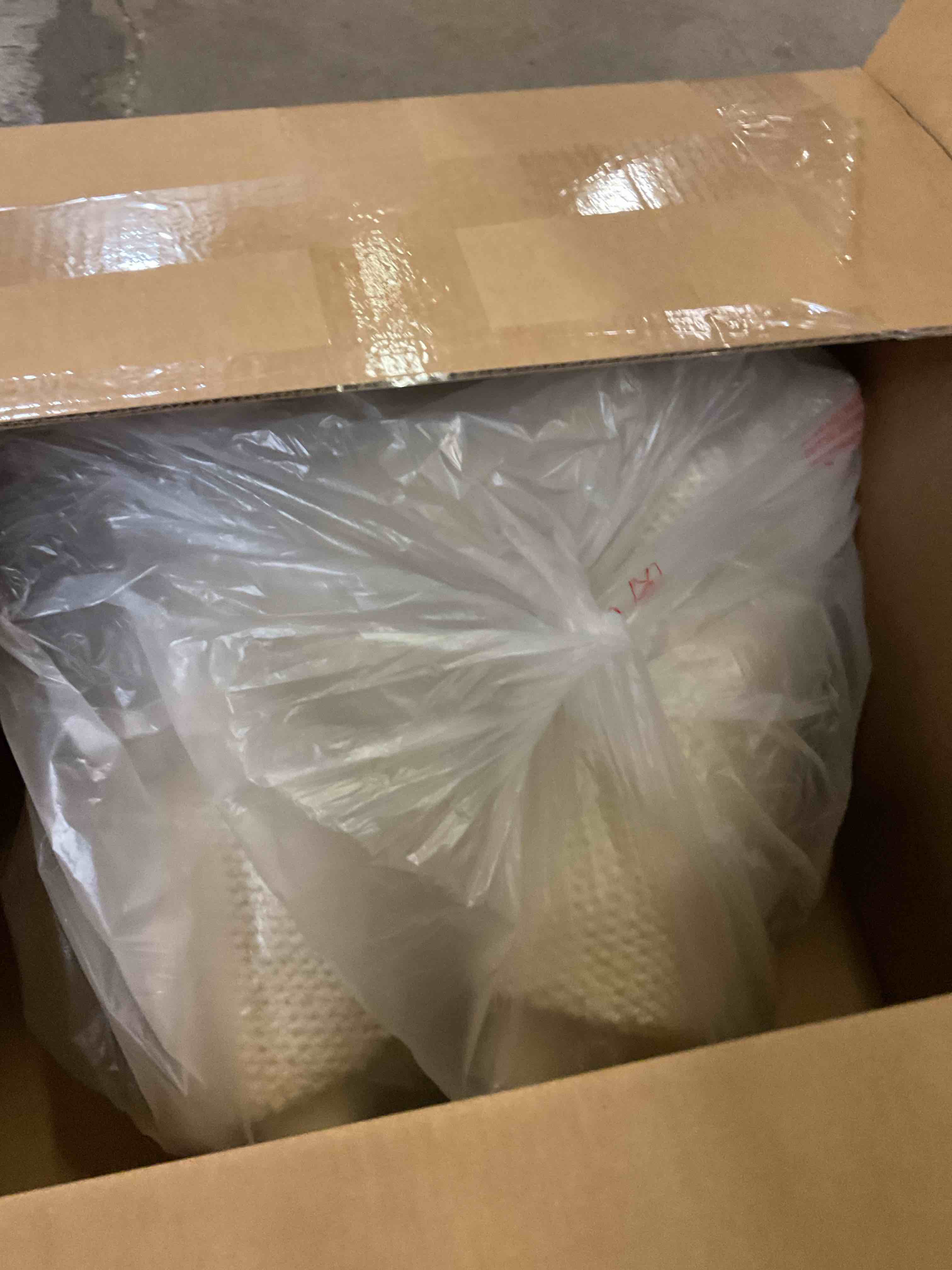 https://s3.amazonaws.com/lotting-images-prod/bidfta/PPE2486727_1757615405560.jpeg