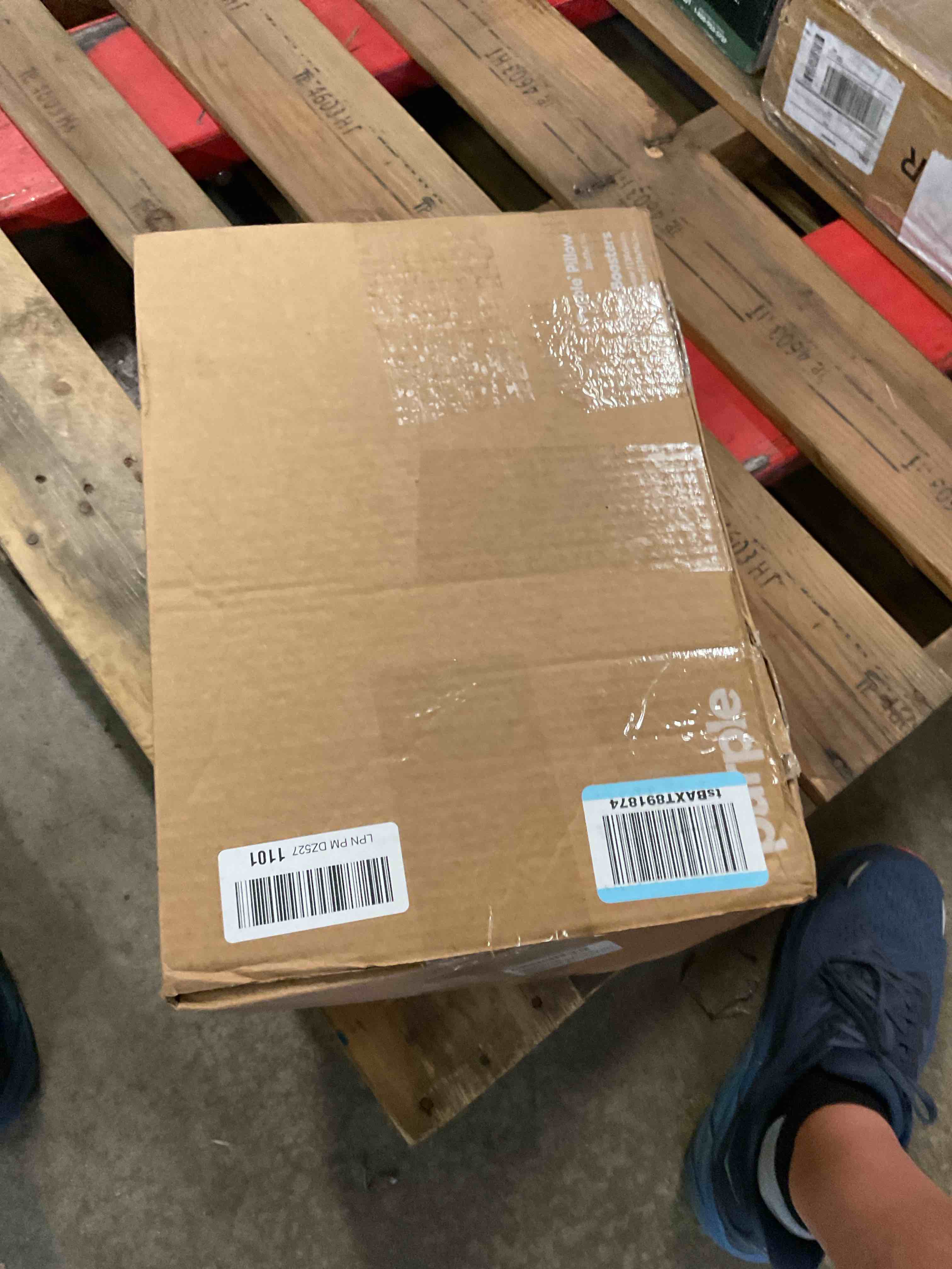 https://s3.amazonaws.com/lotting-images-prod/bidfta/PPE2486753_1757618428584.jpeg
