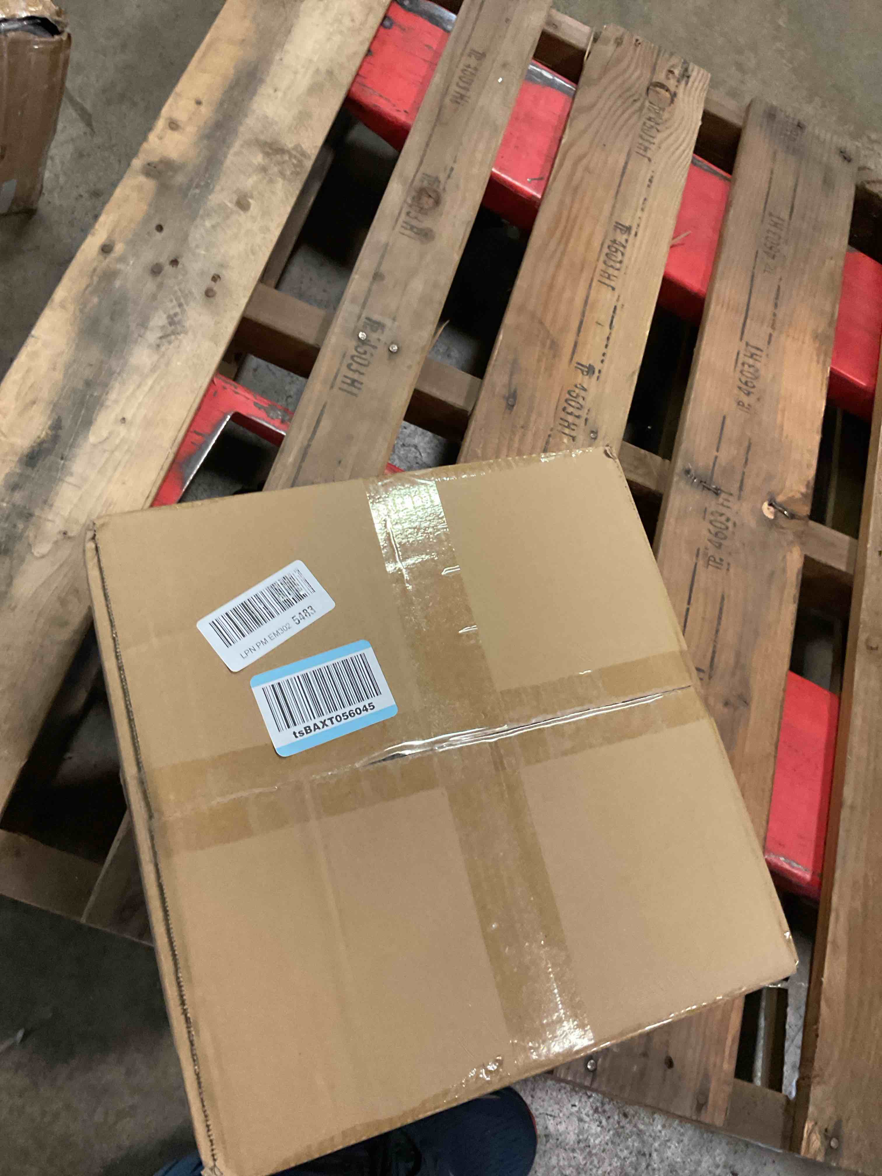 https://s3.amazonaws.com/lotting-images-prod/bidfta/PPE2486778_1757621748992.jpeg