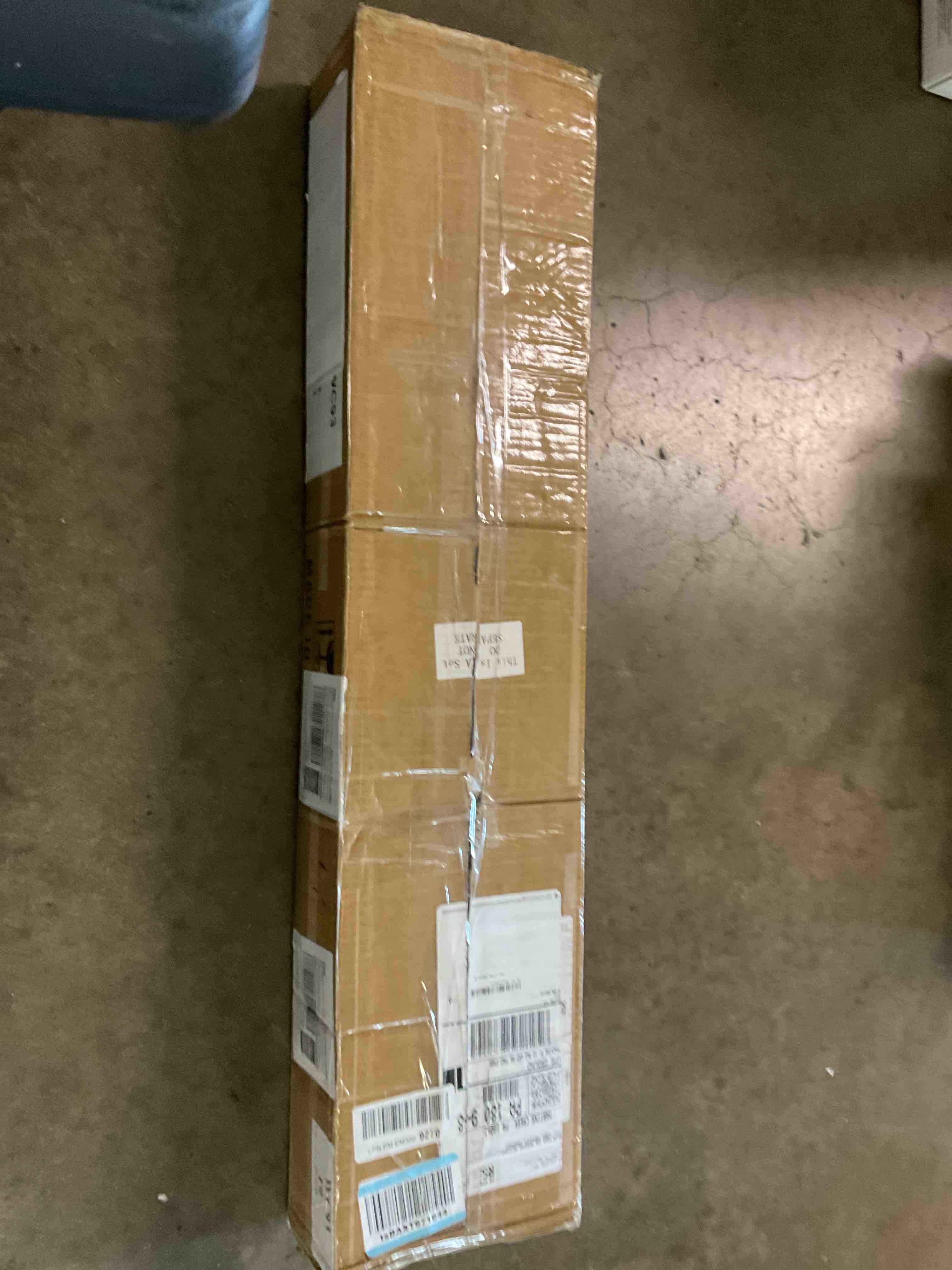https://s3.amazonaws.com/lotting-images-prod/bidfta/PPE2486794_1757624051550.jpeg