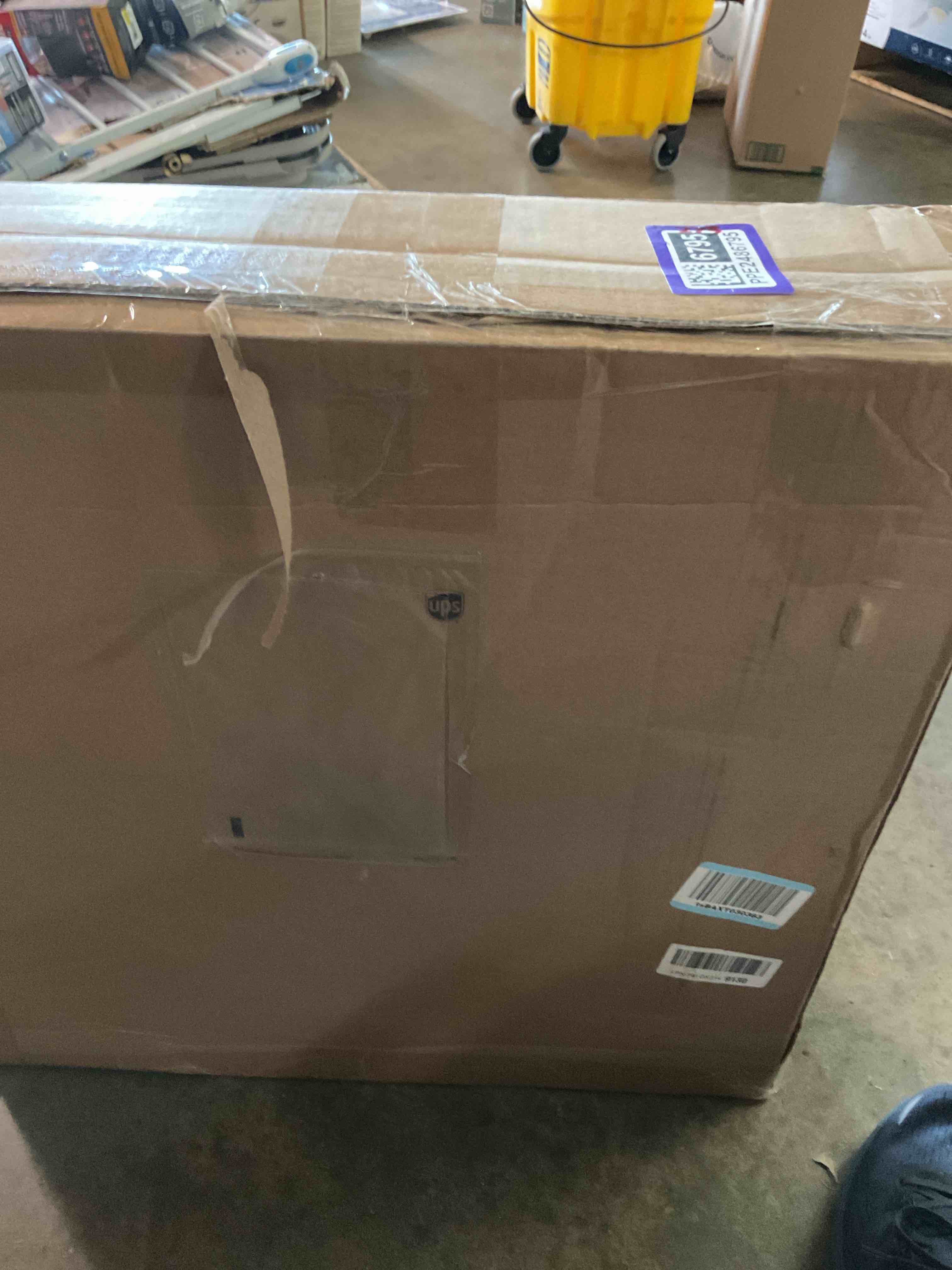 https://s3.amazonaws.com/lotting-images-prod/bidfta/PPE2486795_1757624232214.jpeg