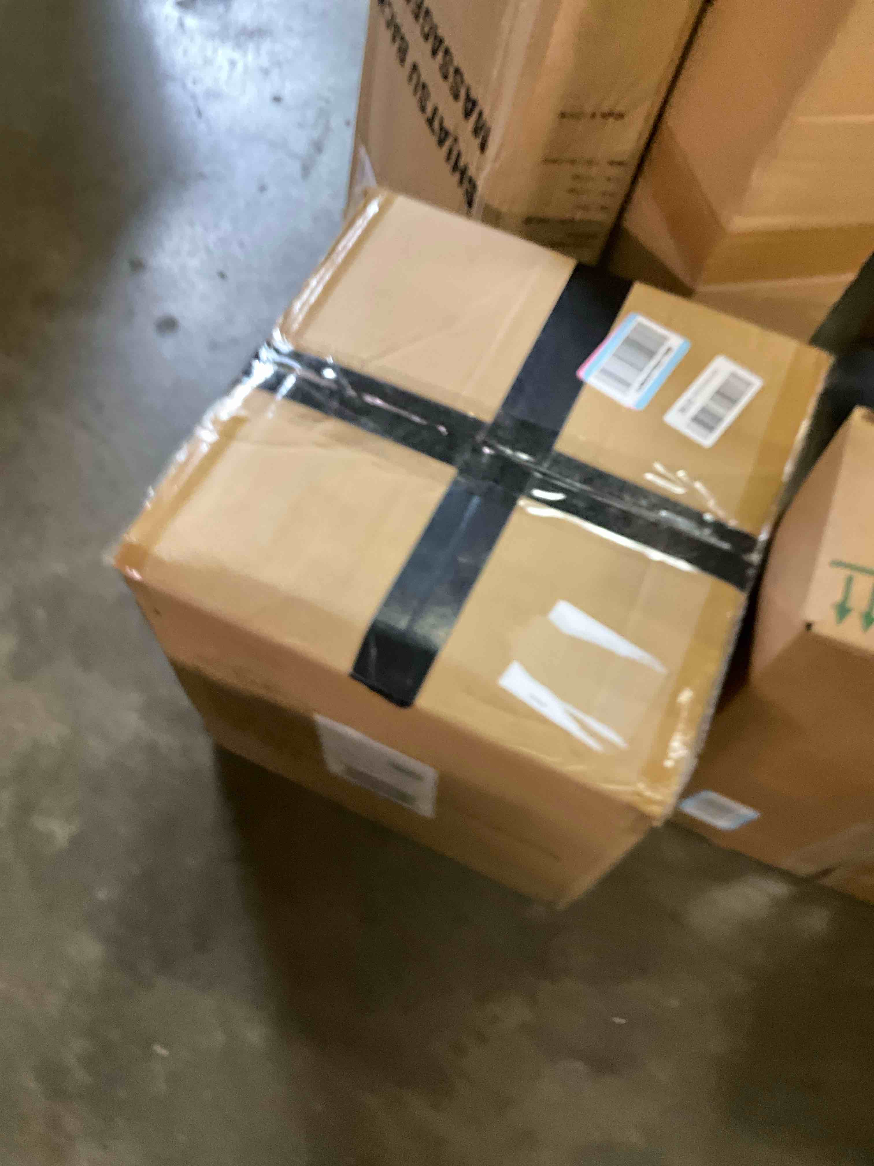 https://s3.amazonaws.com/lotting-images-prod/bidfta/PPE2486850_1757980952228.jpeg