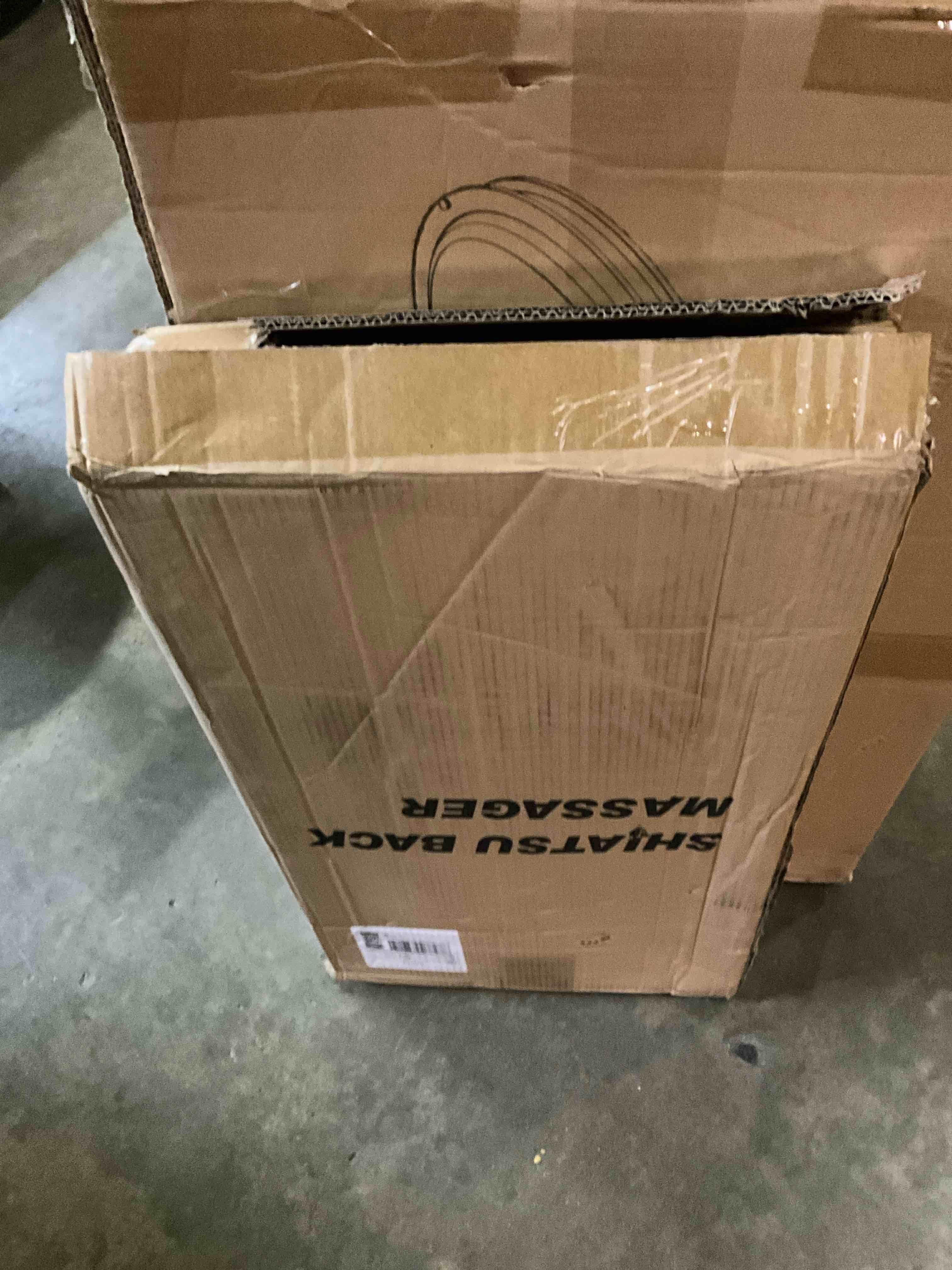 https://s3.amazonaws.com/lotting-images-prod/bidfta/PPE2486863_1757981304168.jpeg