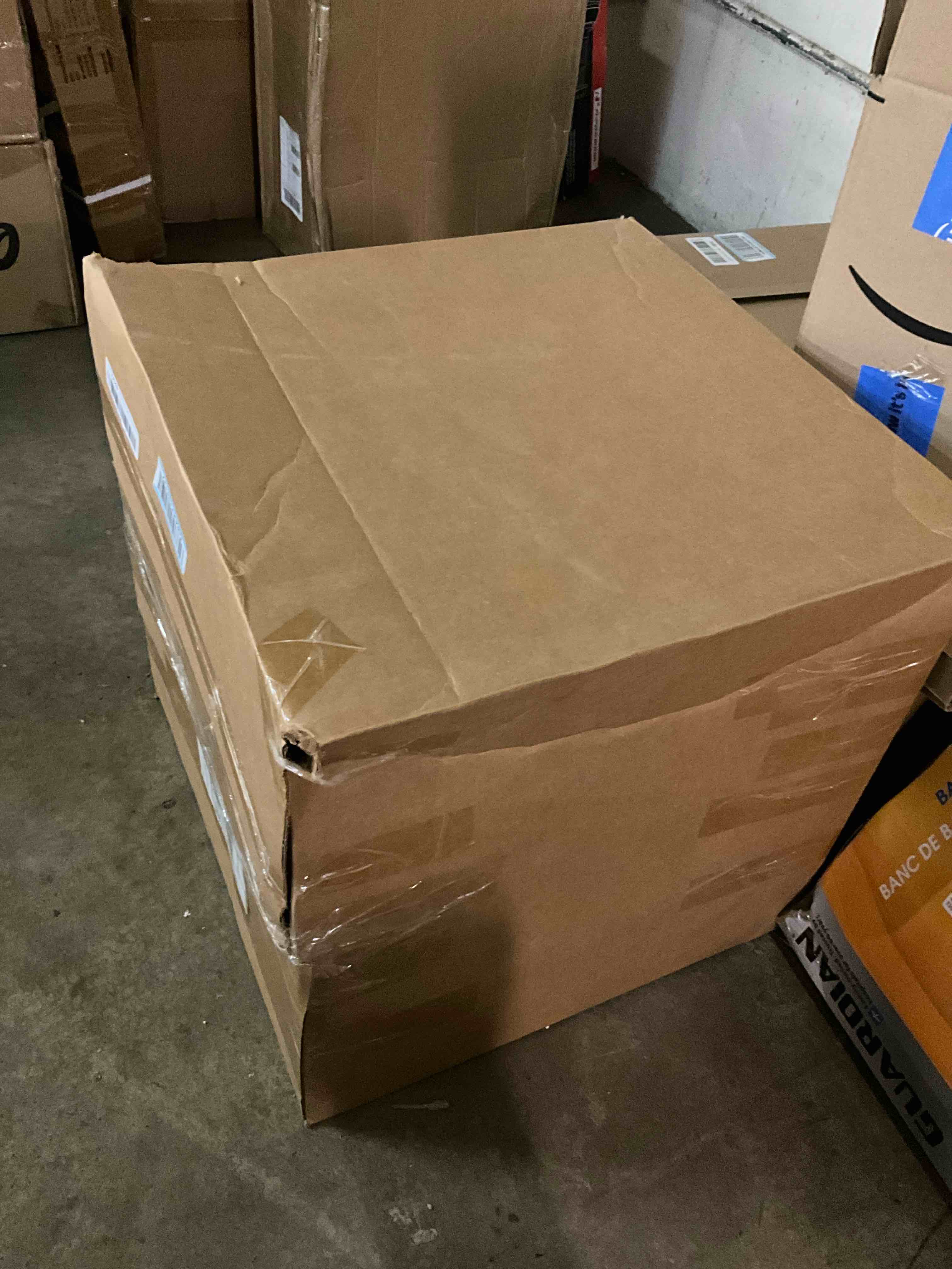 https://s3.amazonaws.com/lotting-images-prod/bidfta/PPE2486898_1757982588328.jpeg