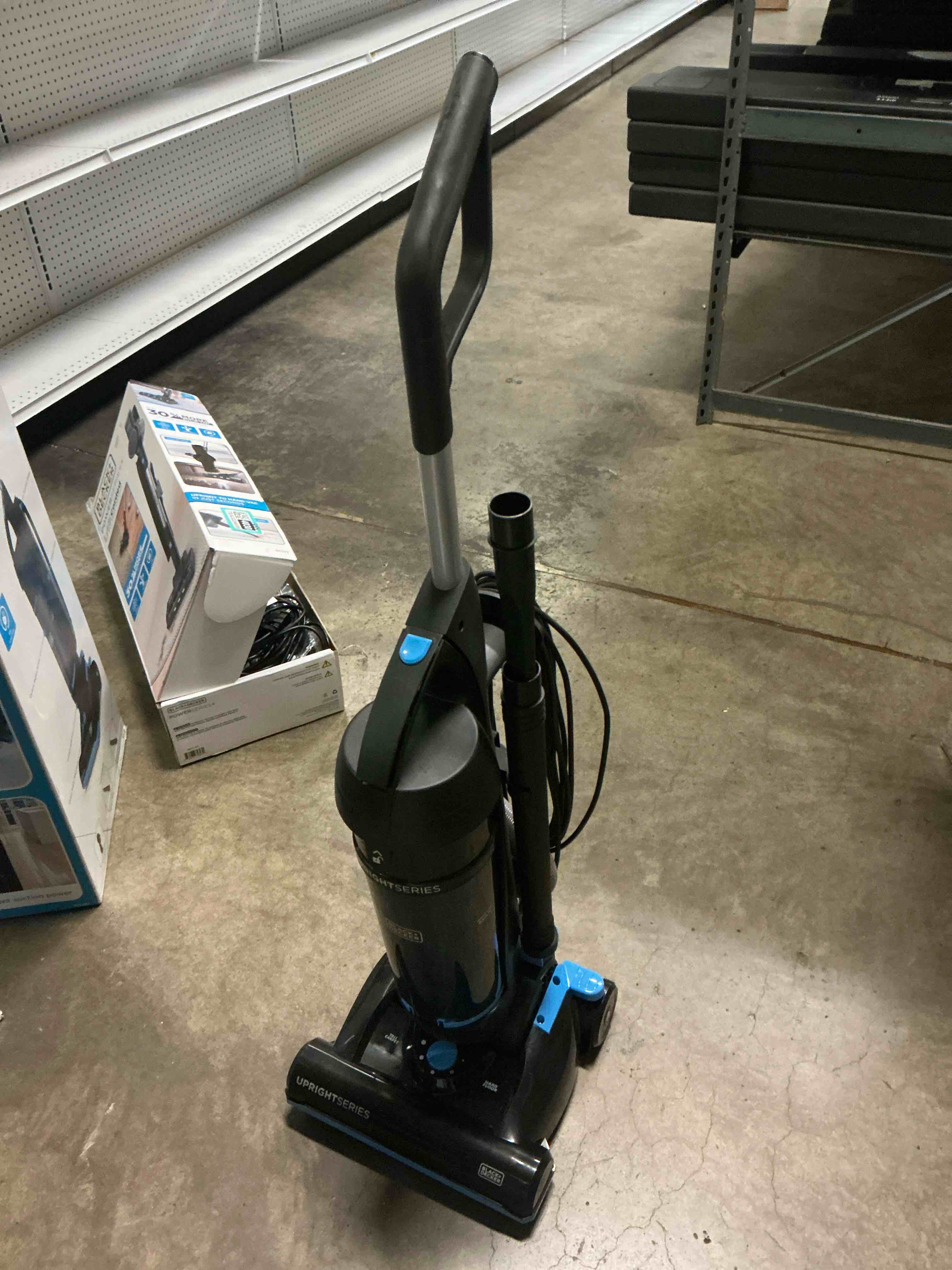 https://s3.amazonaws.com/lotting-images-prod/bidfta/PPE2486960_1759201293313.jpeg