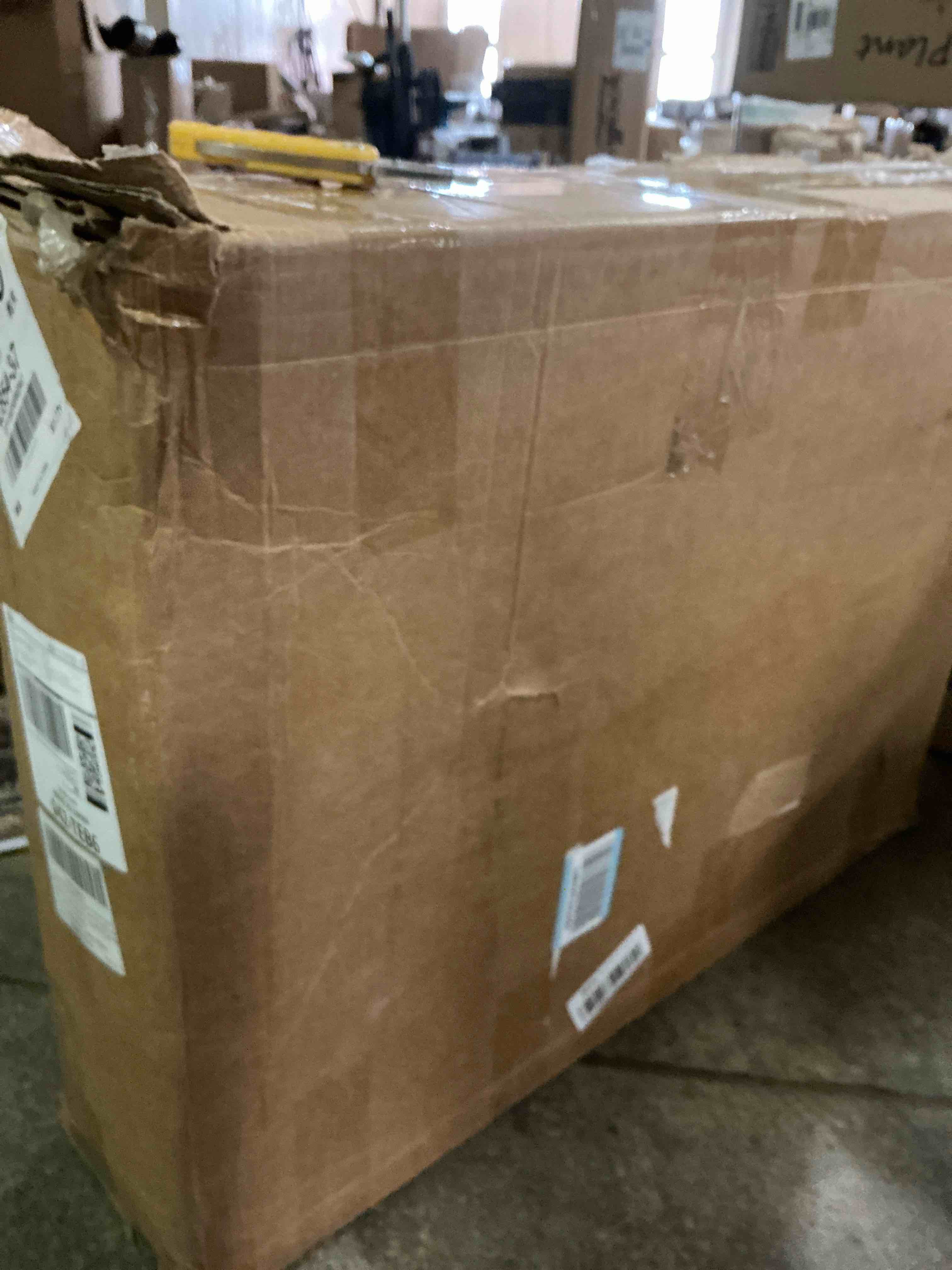 https://s3.amazonaws.com/lotting-images-prod/bidfta/PPE2487070_1761168979471.jpeg