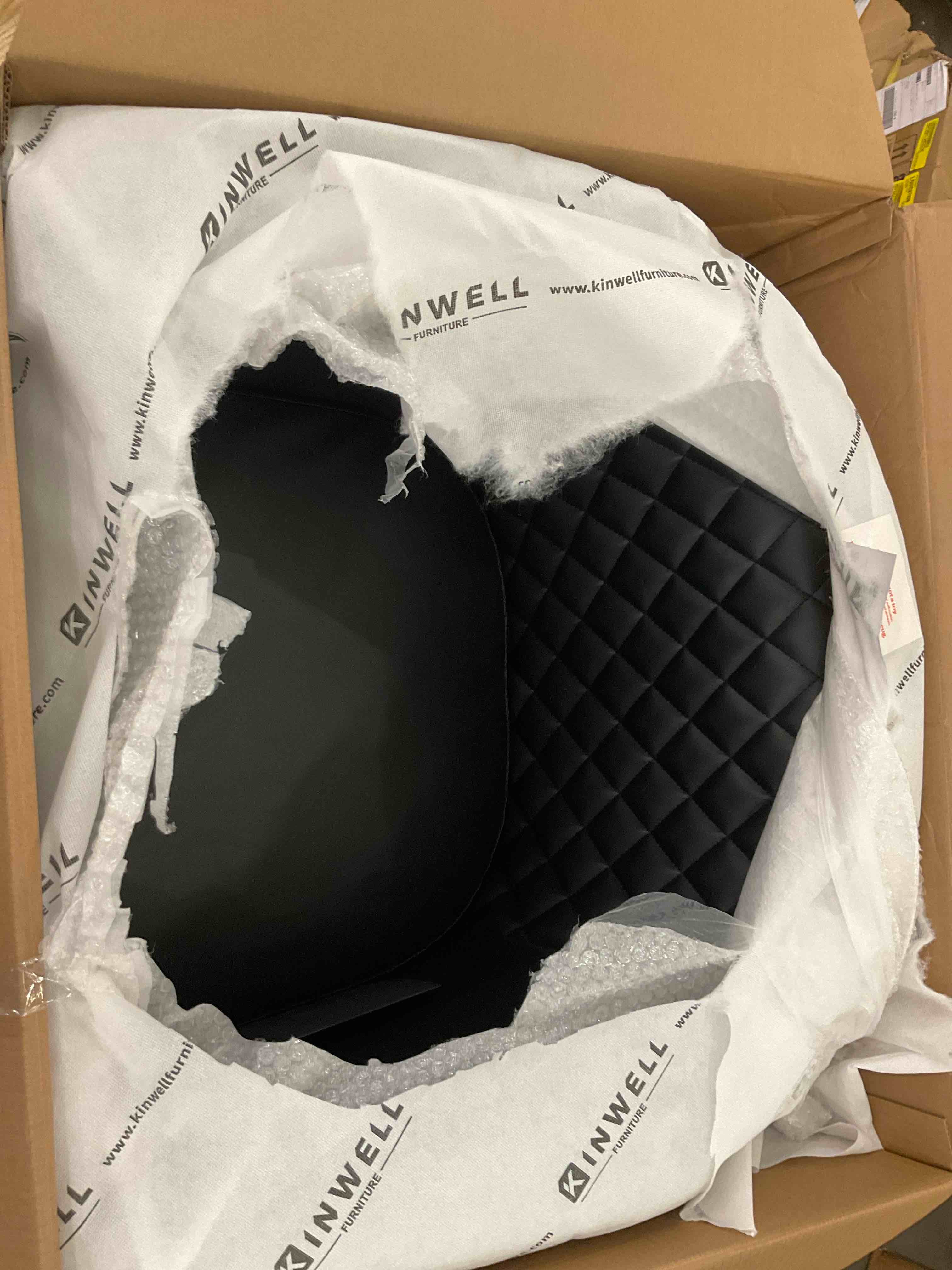https://s3.amazonaws.com/lotting-images-prod/bidfta/PPE2488103_1746025884564.jpeg