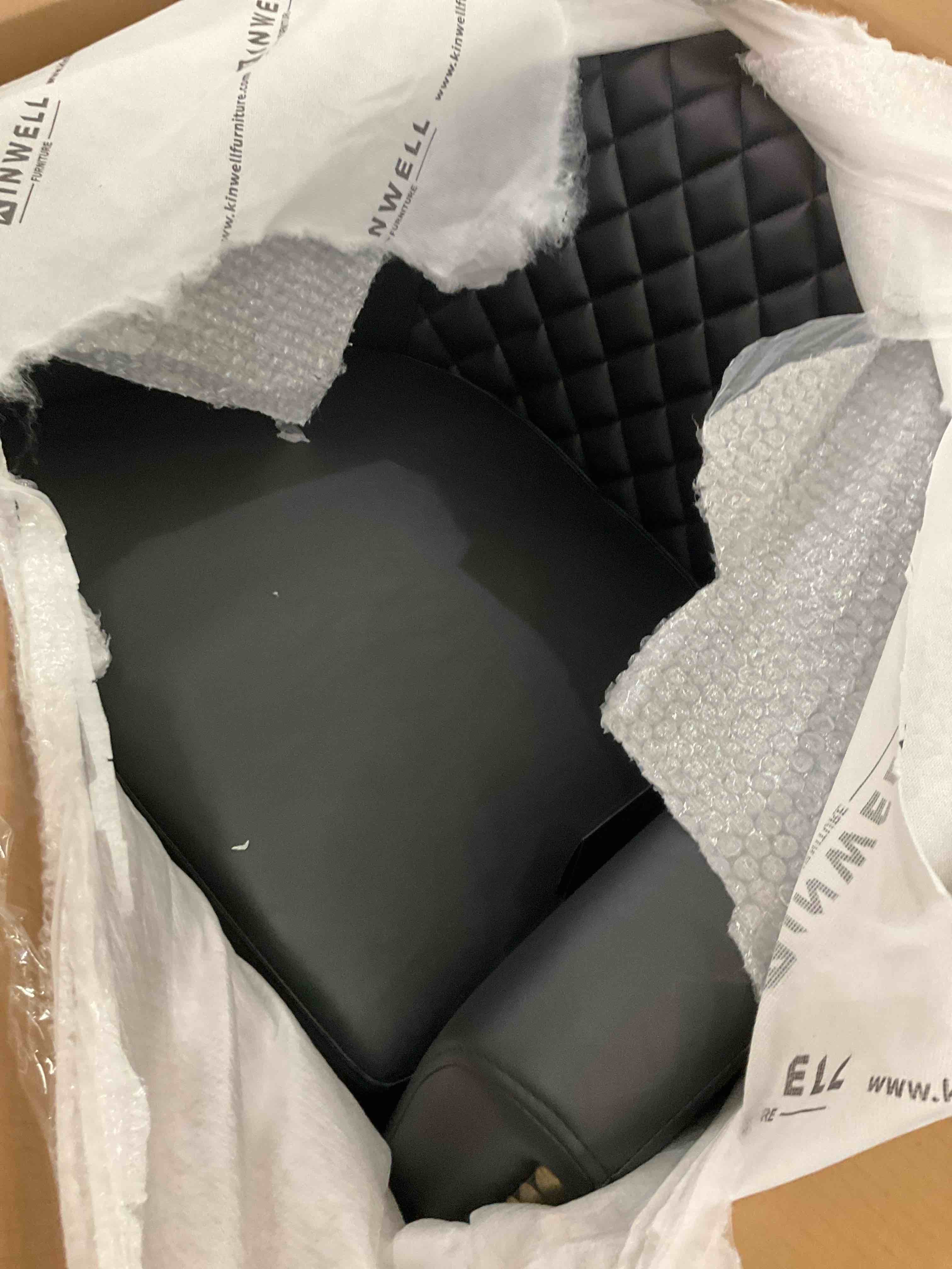 https://s3.amazonaws.com/lotting-images-prod/bidfta/PPE2488103_1746026121781.jpeg