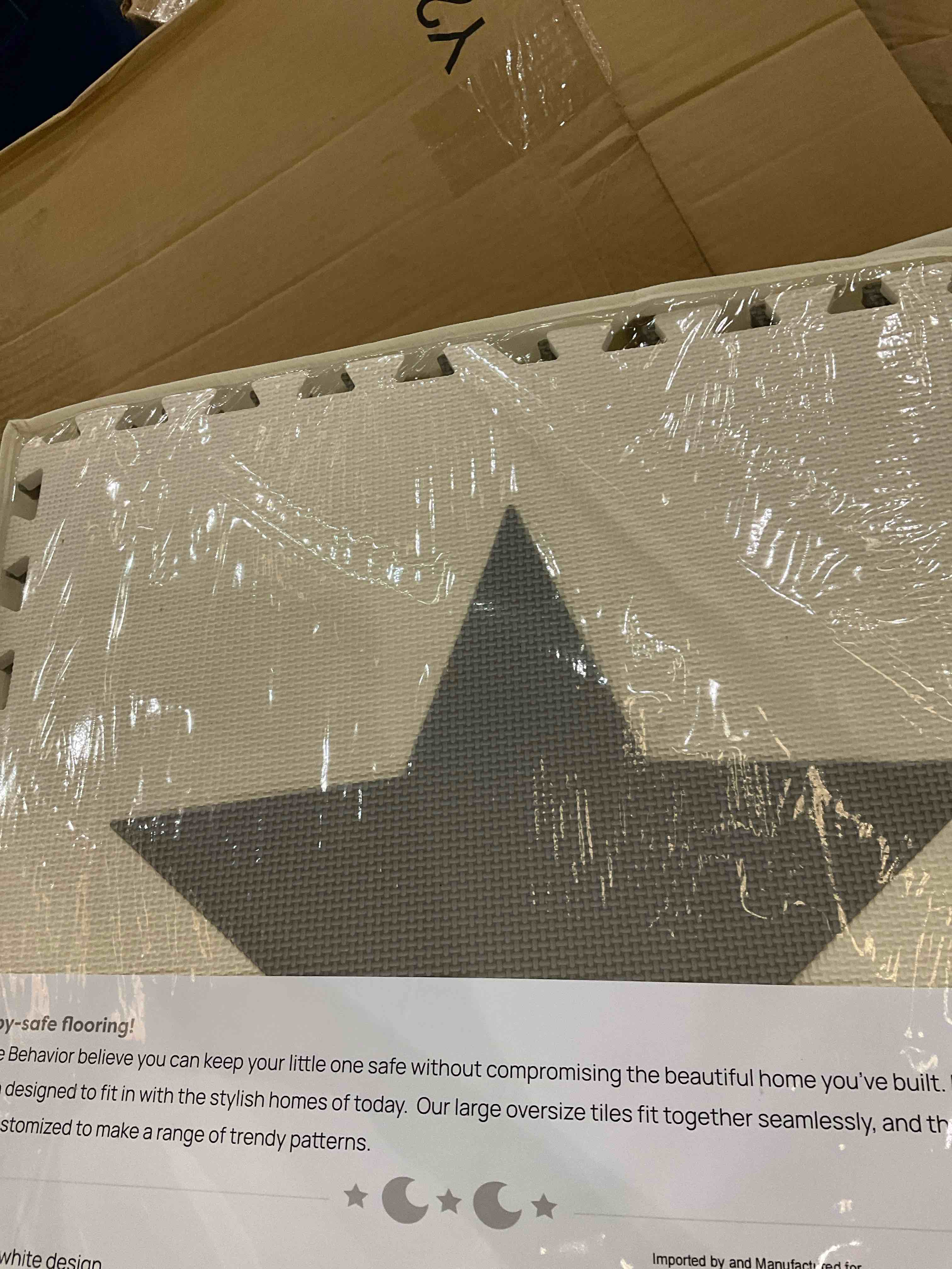 https://s3.amazonaws.com/lotting-images-prod/bidfta/PPE2489125_1750251495904.jpeg
