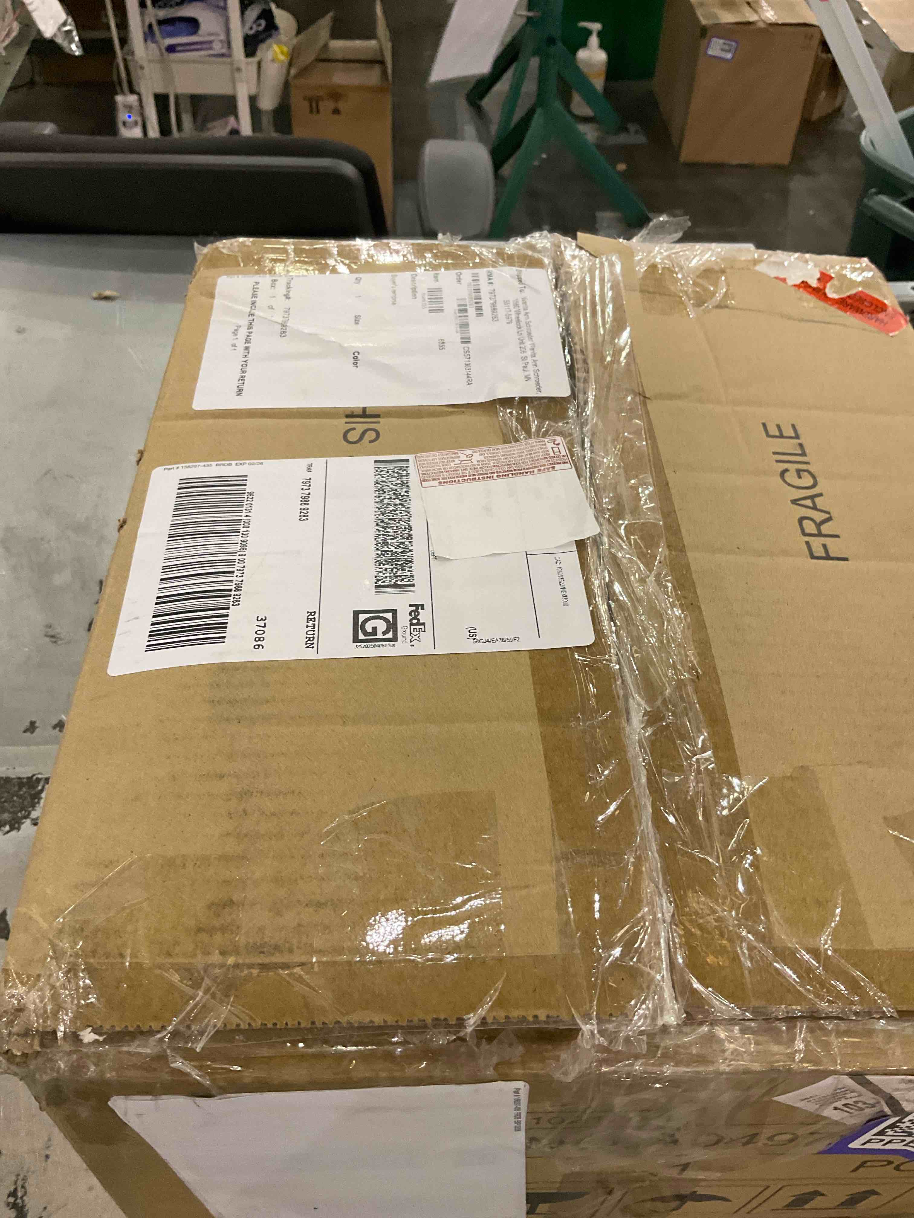 https://s3.amazonaws.com/lotting-images-prod/bidfta/PPE2489156_1750254261686.jpeg