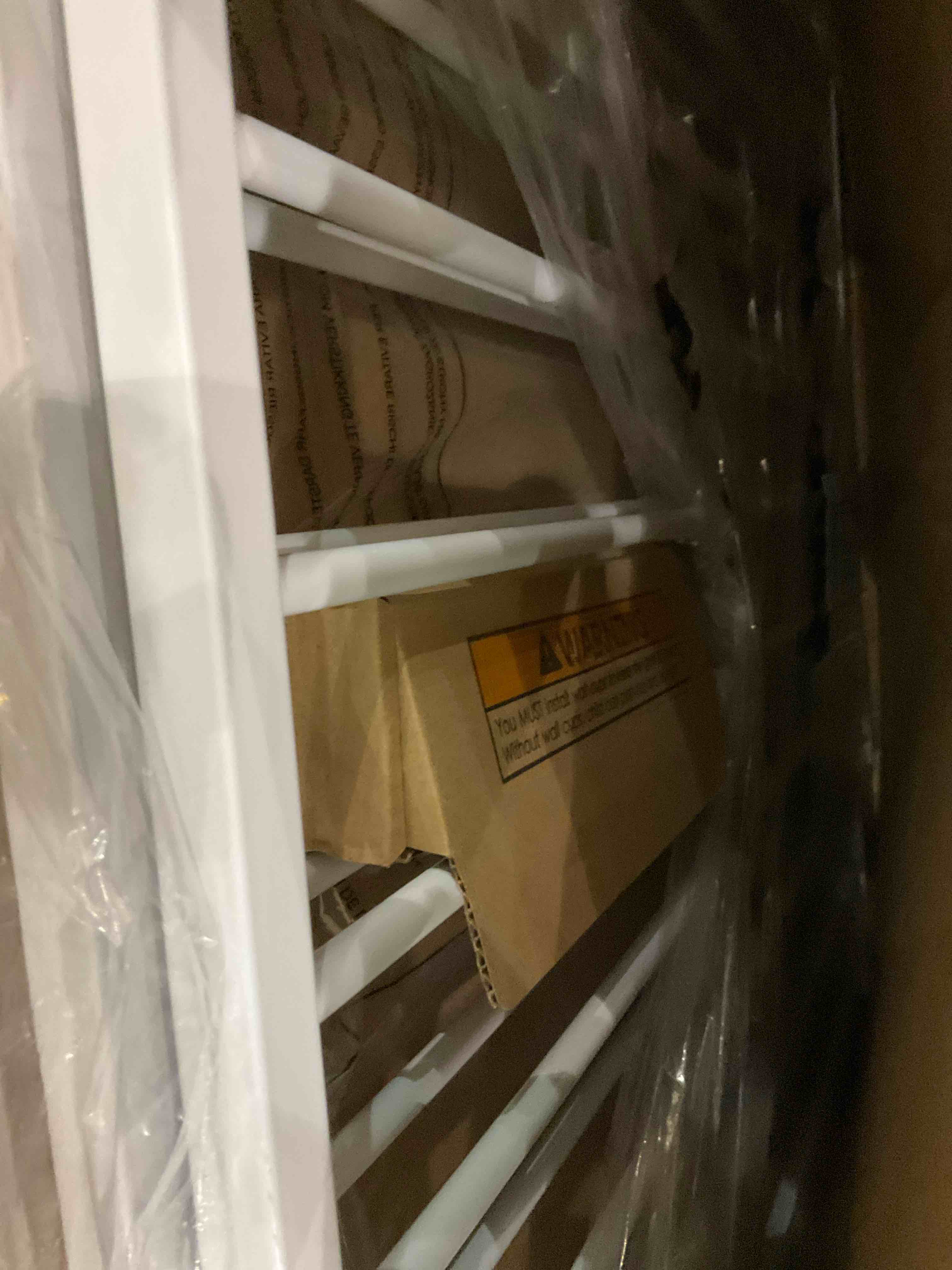 https://s3.amazonaws.com/lotting-images-prod/bidfta/PPE2489176_1750255979622.jpeg