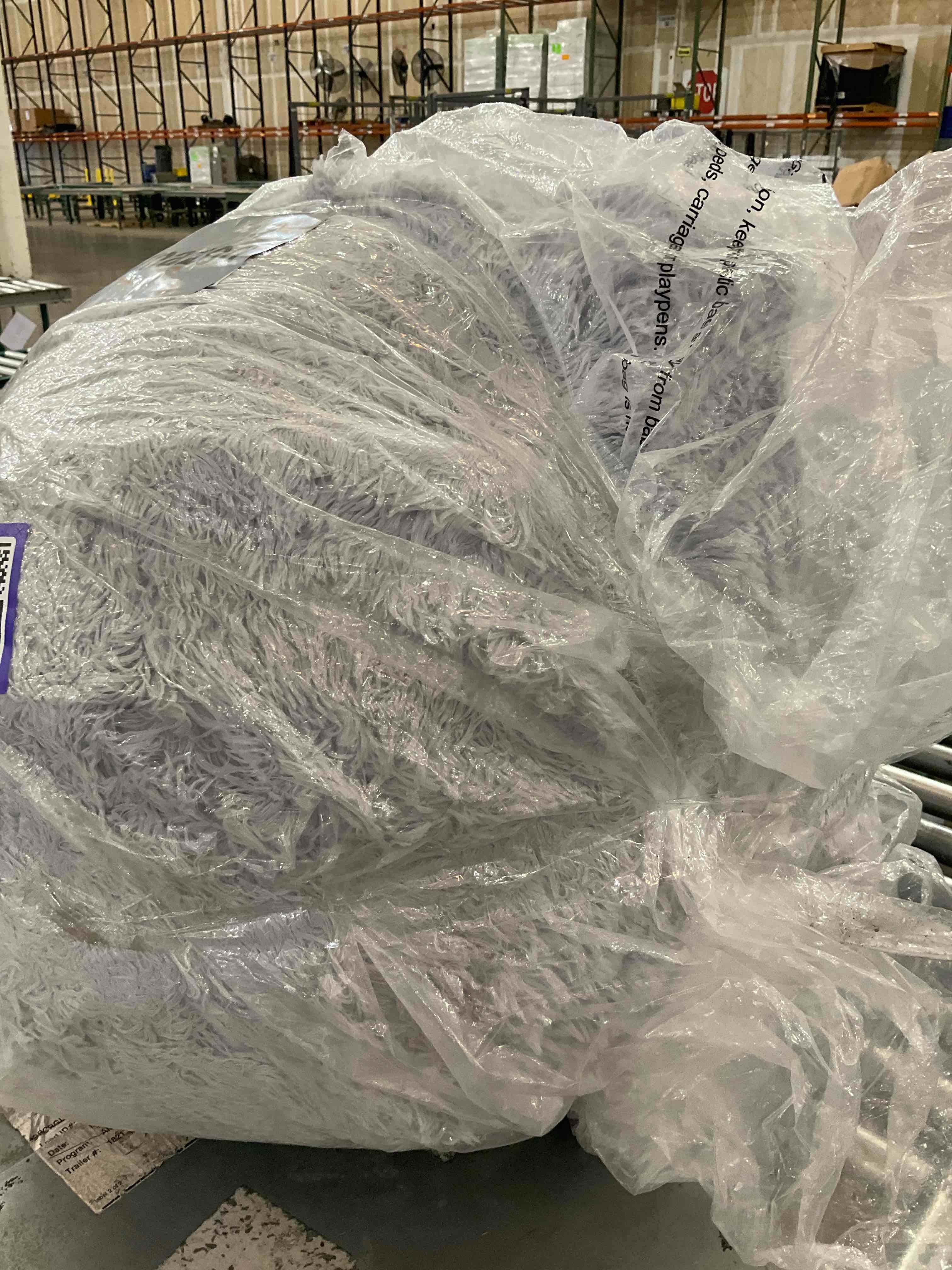 https://s3.amazonaws.com/lotting-images-prod/bidfta/PPE2489305_1750272116174.jpeg