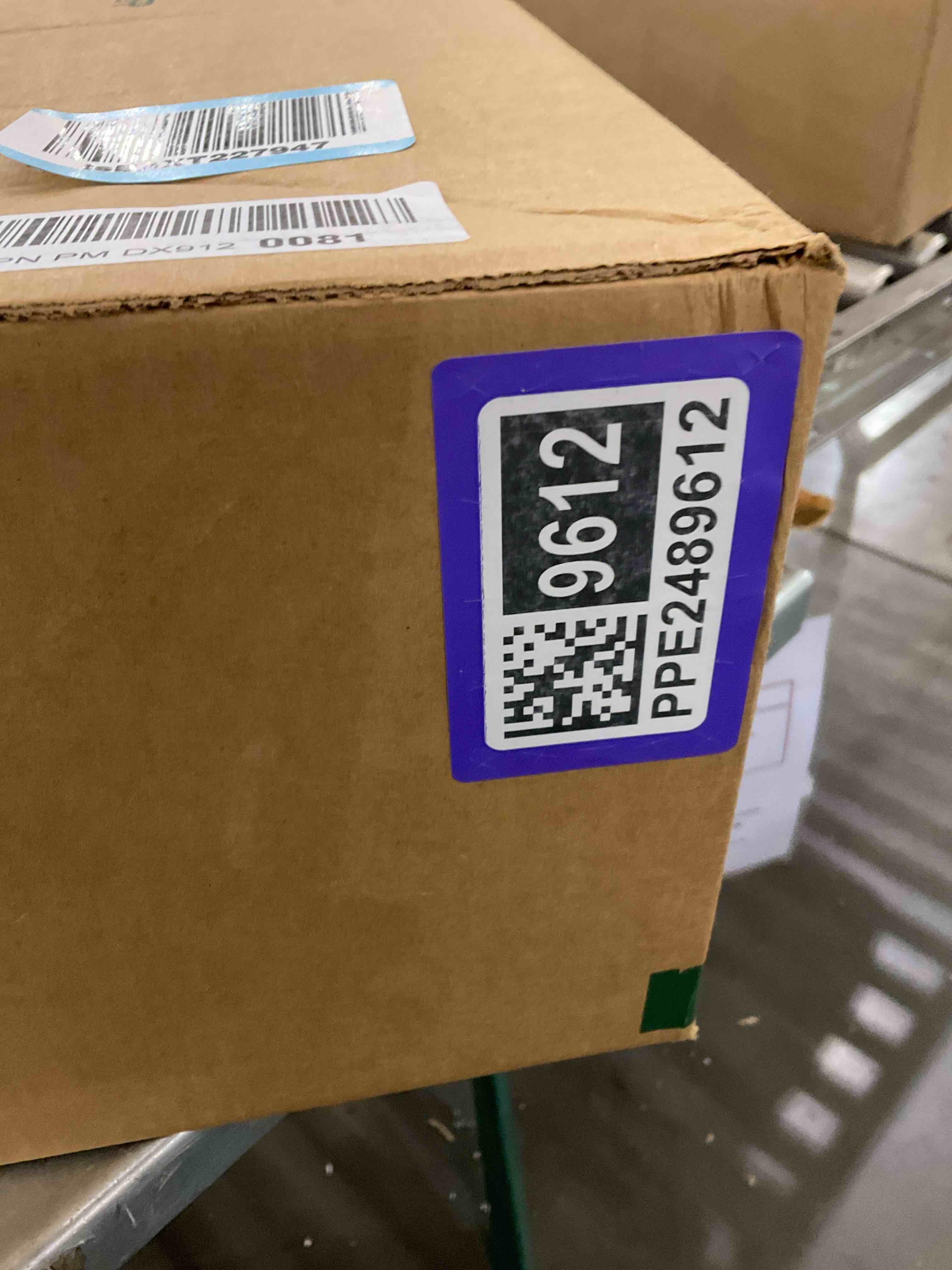 https://s3.amazonaws.com/lotting-images-prod/bidfta/PPE2489612_1750346751379.jpeg