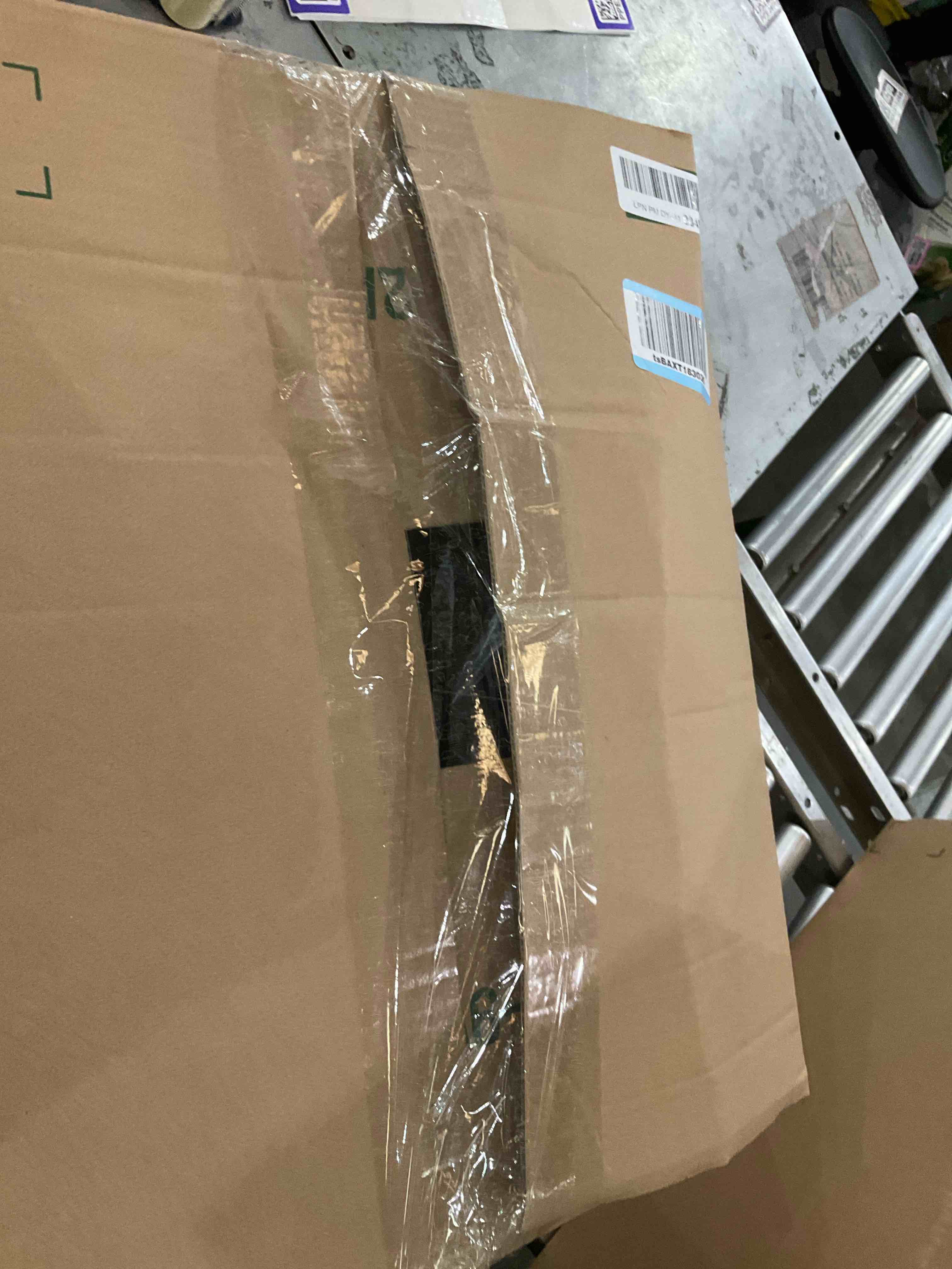 https://s3.amazonaws.com/lotting-images-prod/bidfta/PPE2489781_1750358598520.jpeg