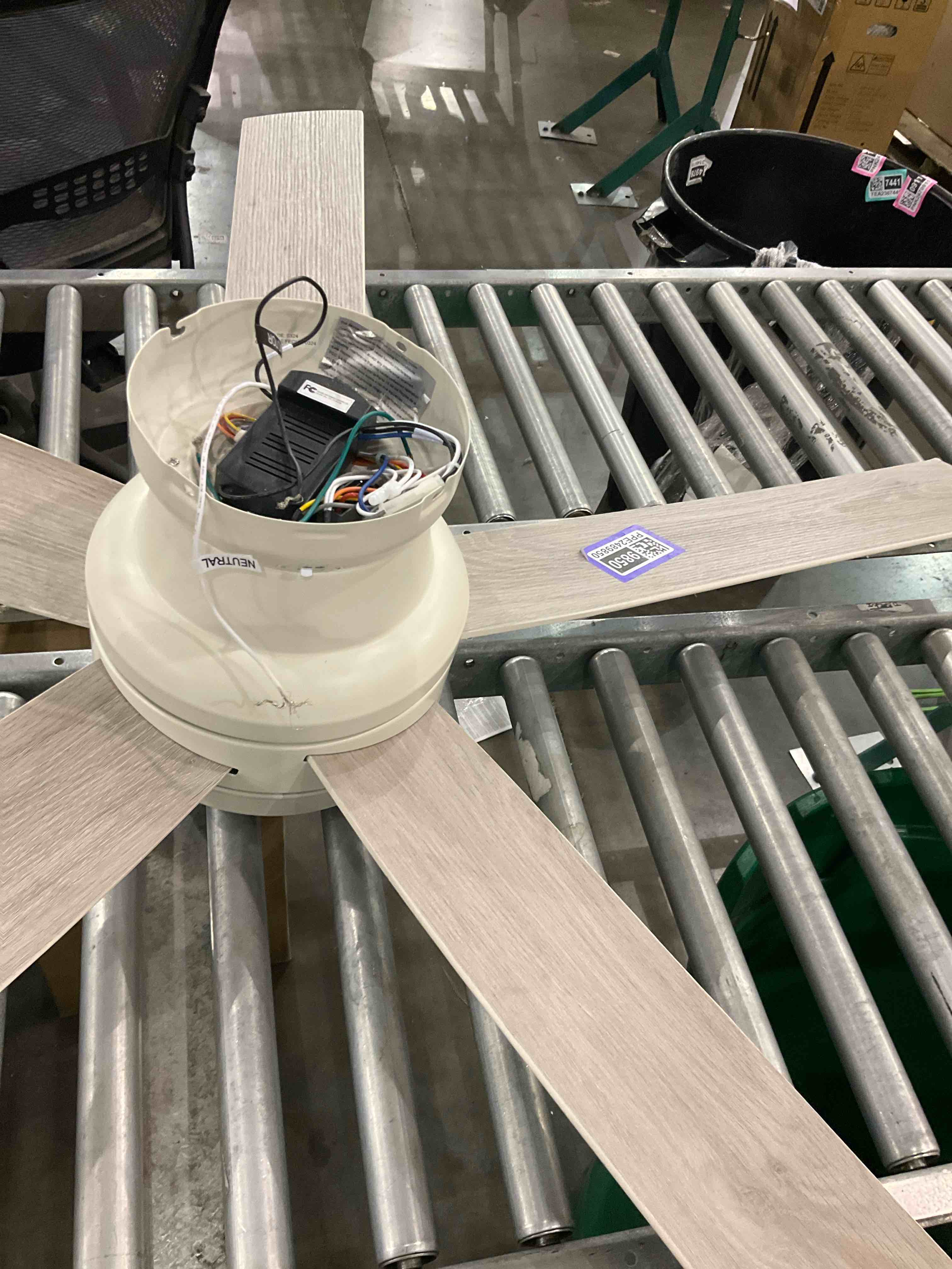 ceiling fan 
