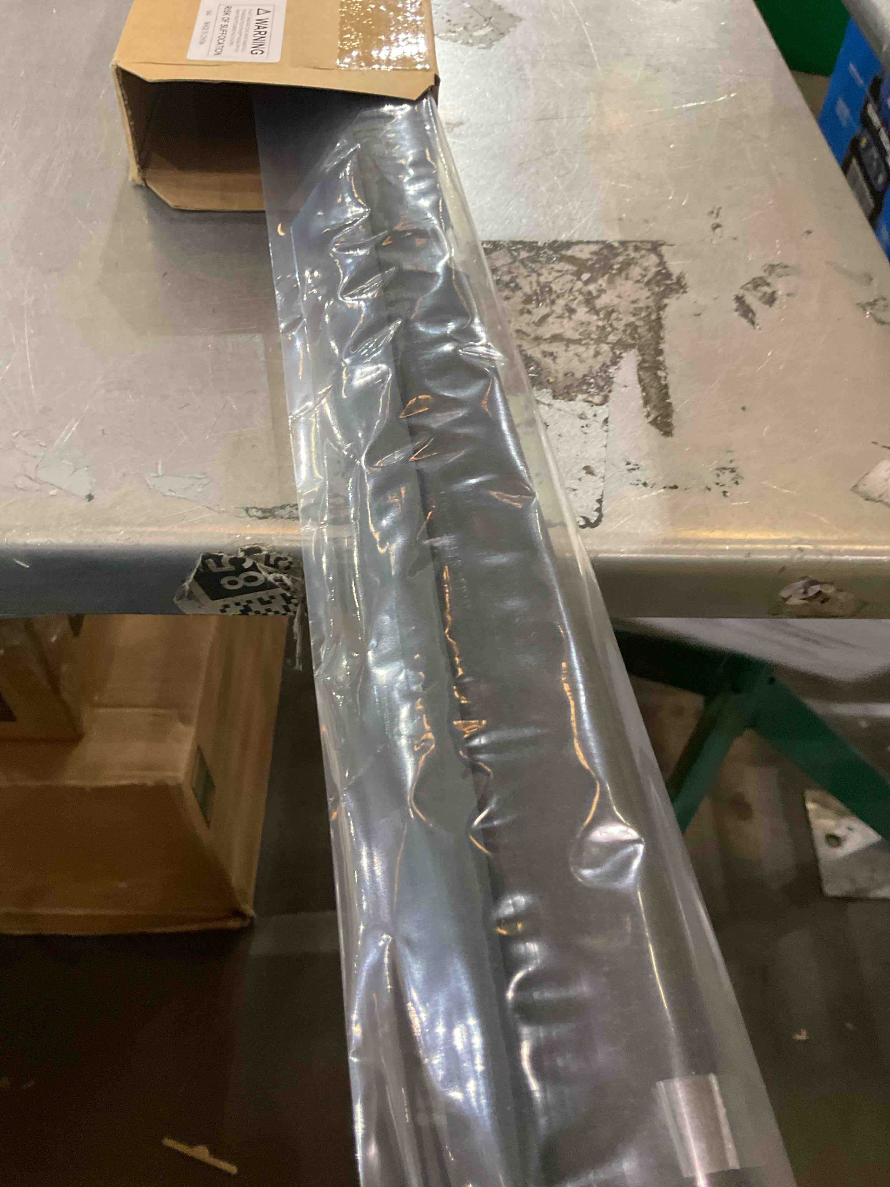 https://s3.amazonaws.com/lotting-images-prod/bidfta/PPE2490635_1750686714820.jpeg