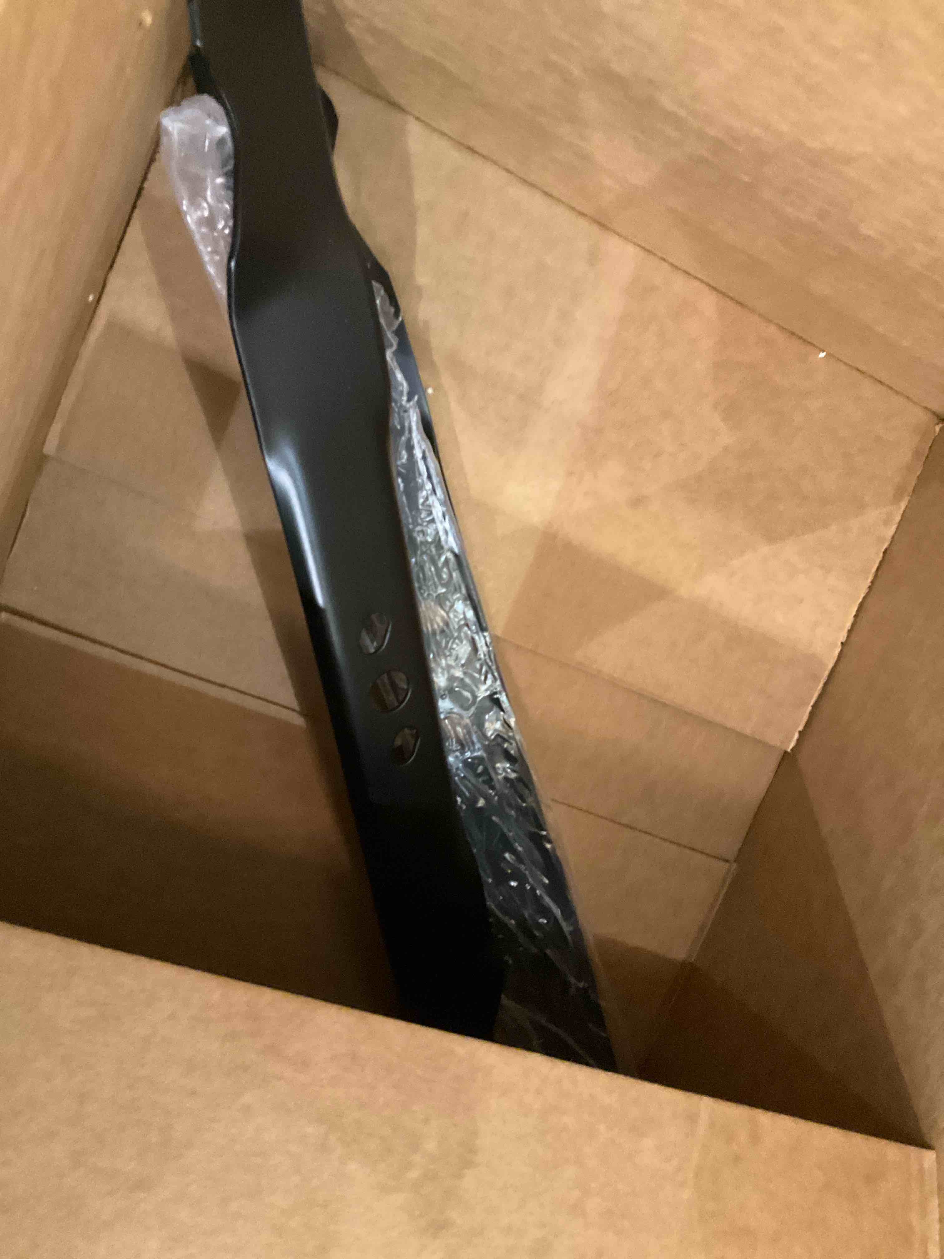 https://s3.amazonaws.com/lotting-images-prod/bidfta/PPE2490699_1750688956223.jpeg