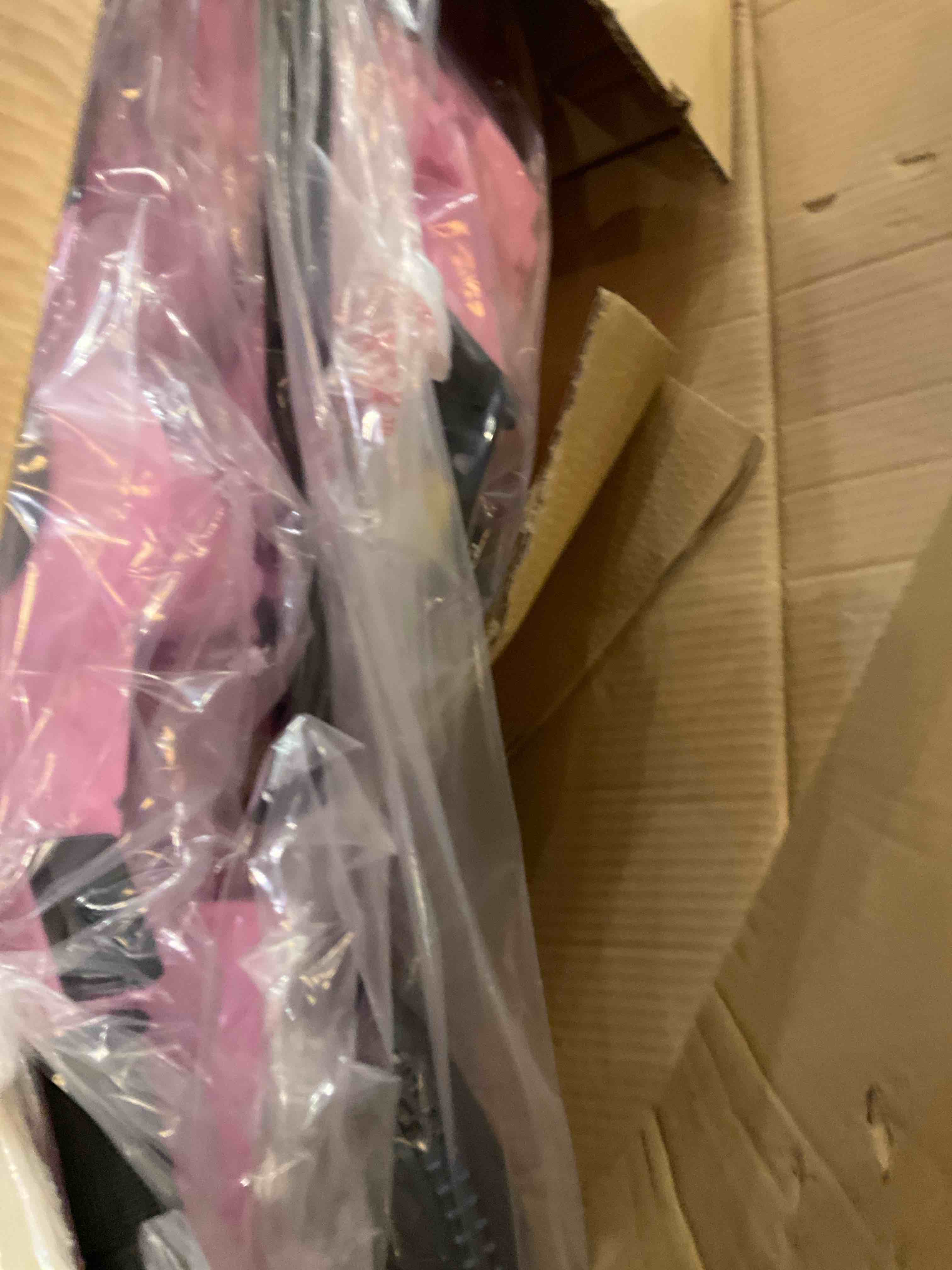 https://s3.amazonaws.com/lotting-images-prod/bidfta/PPE2490831_1750691939719.jpeg
