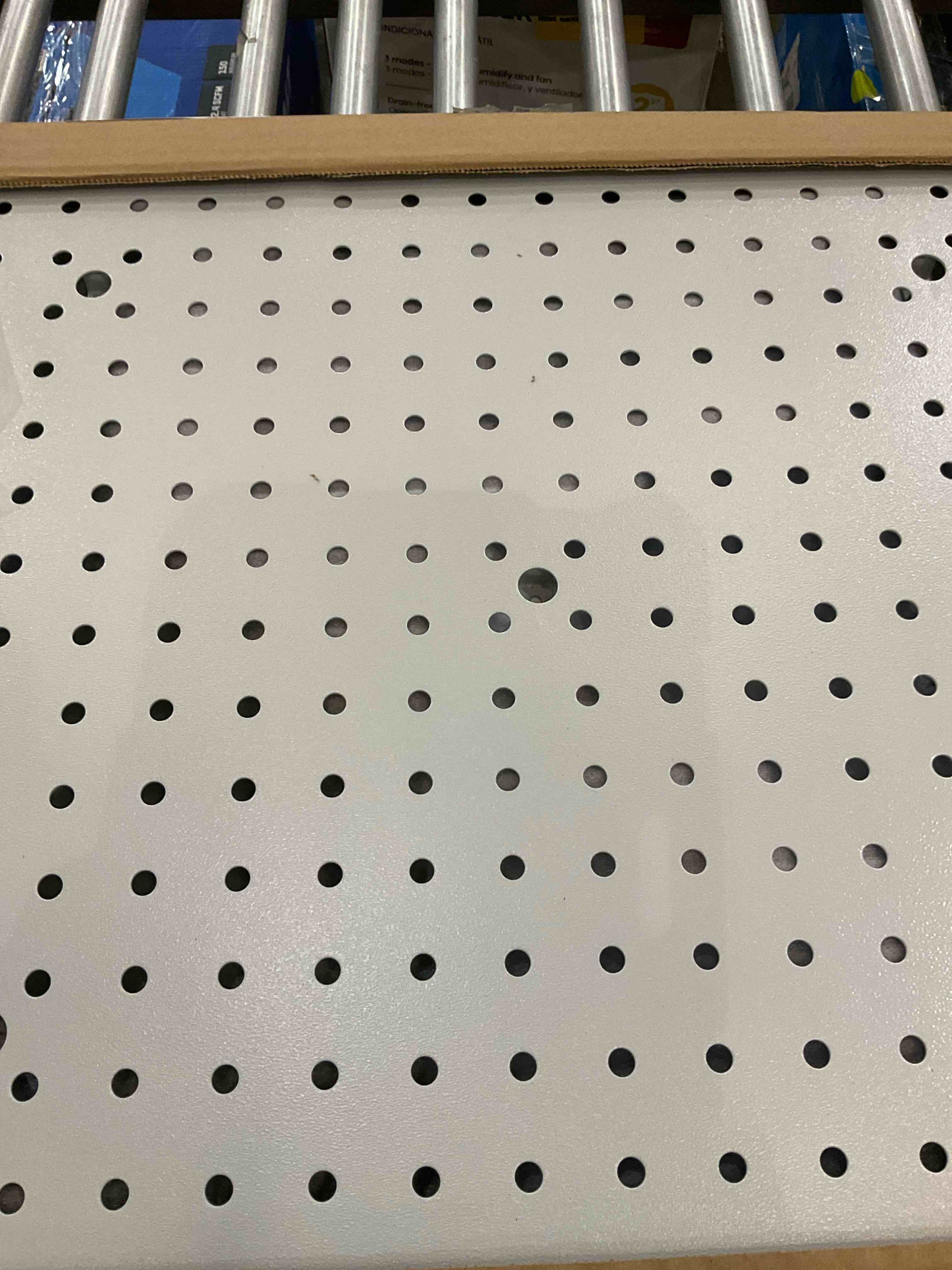 https://s3.amazonaws.com/lotting-images-prod/bidfta/PPE2490840_1750693575898.jpeg