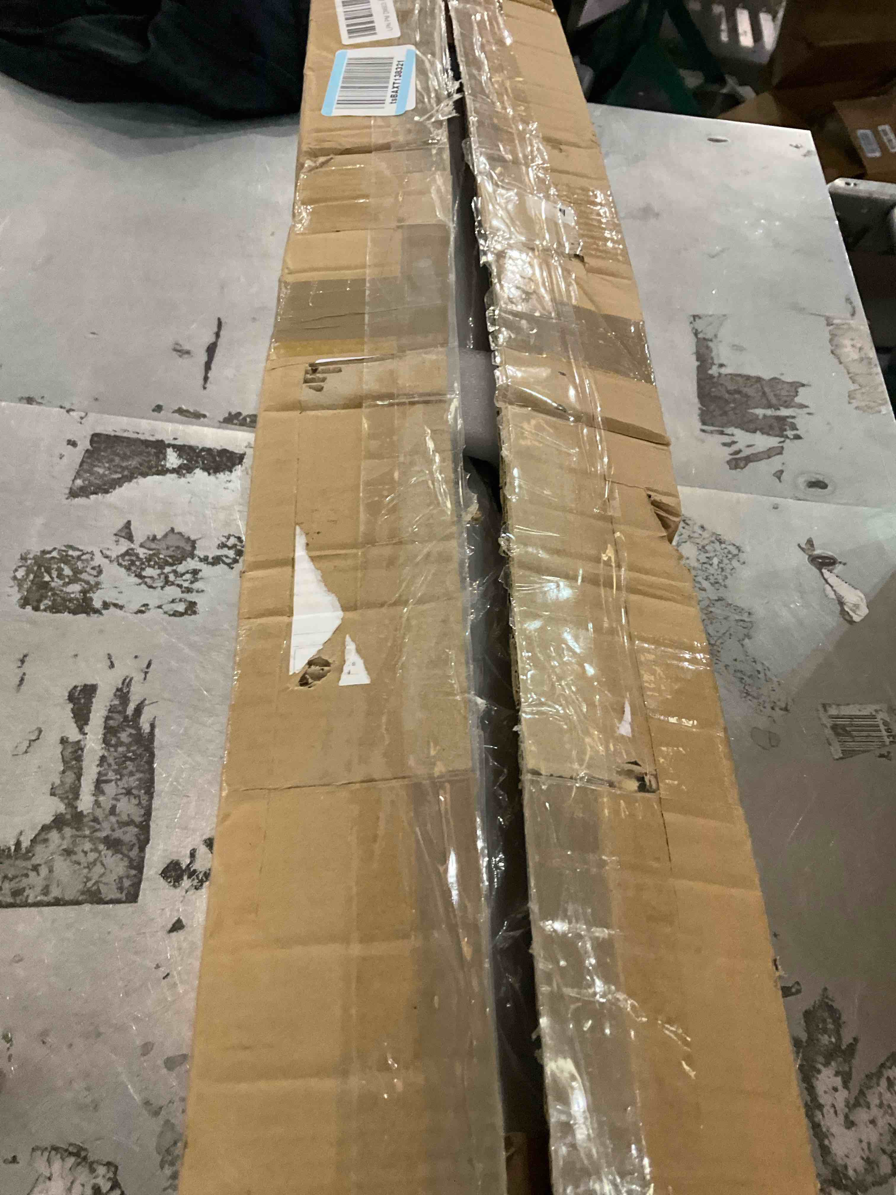 https://s3.amazonaws.com/lotting-images-prod/bidfta/PPE2491082_1745930967426.jpeg