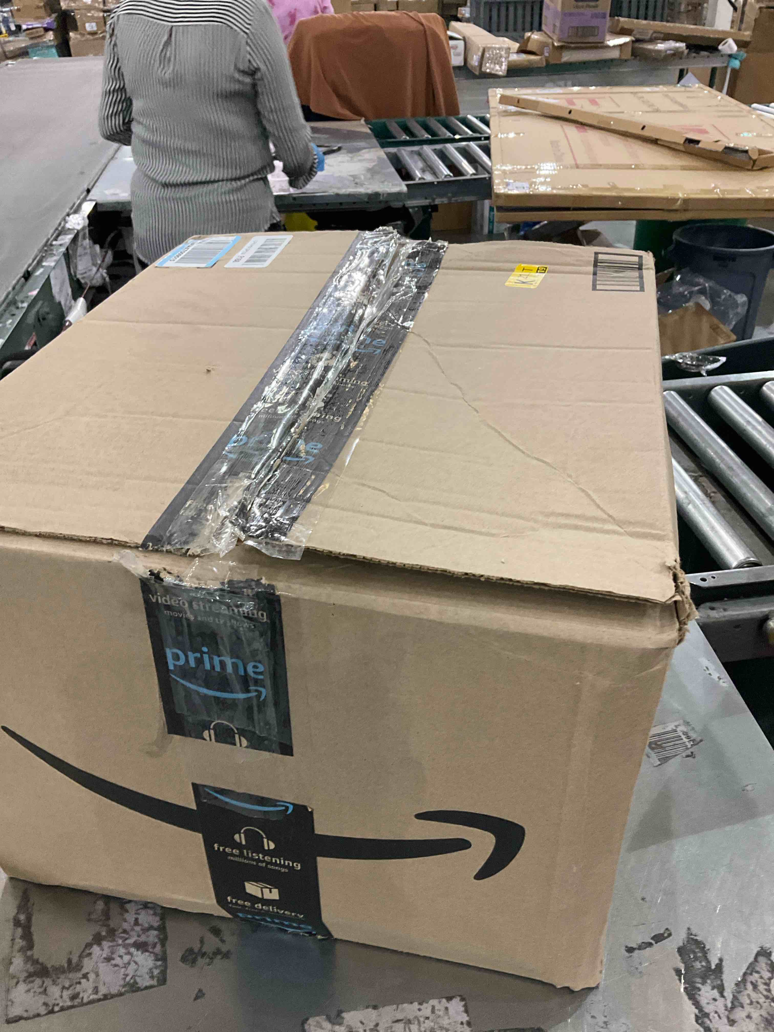 https://s3.amazonaws.com/lotting-images-prod/bidfta/PPE2491091_1745929606075.jpeg