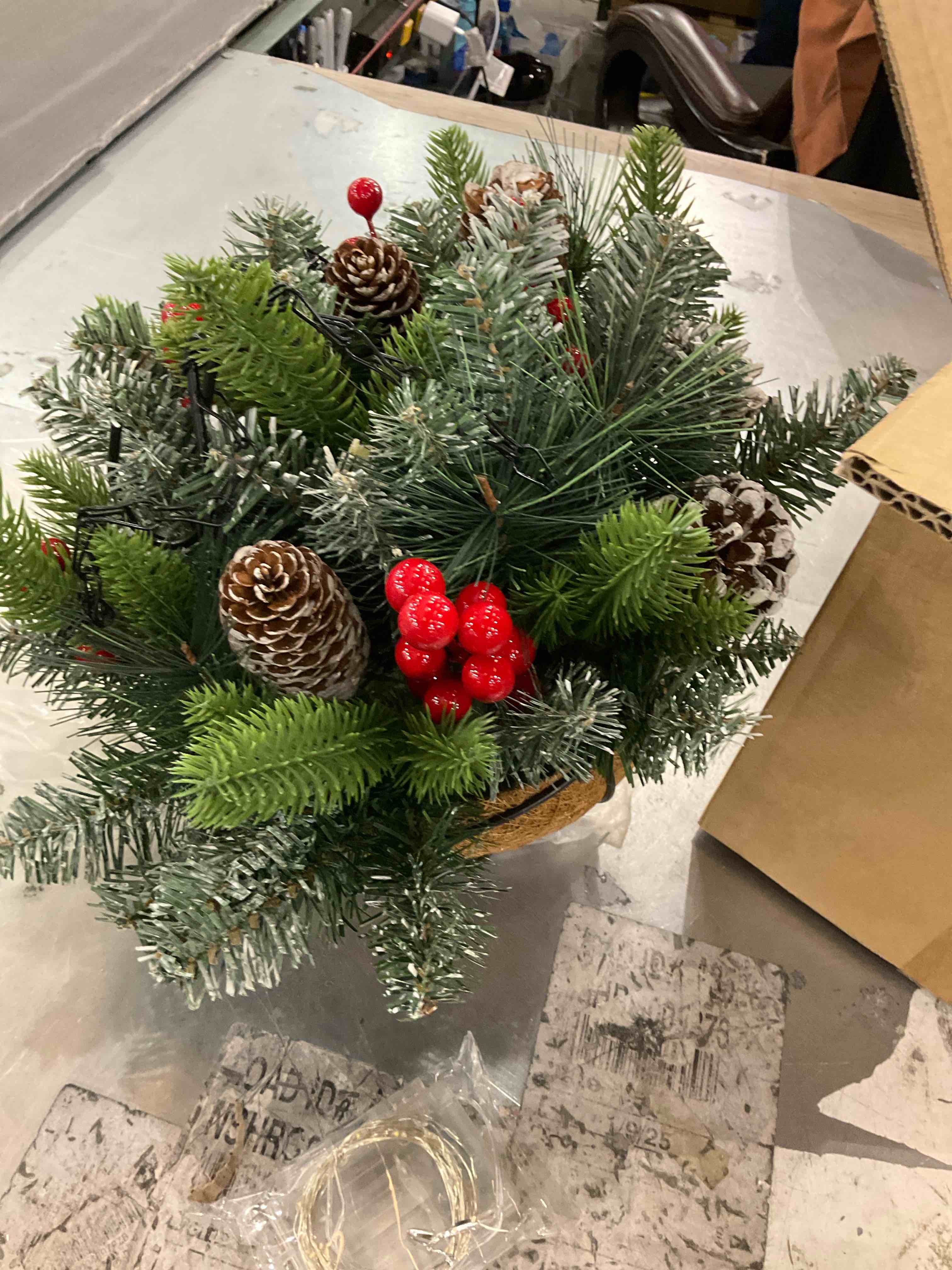 https://s3.amazonaws.com/lotting-images-prod/bidfta/PPE2491519_1745945124940.jpeg