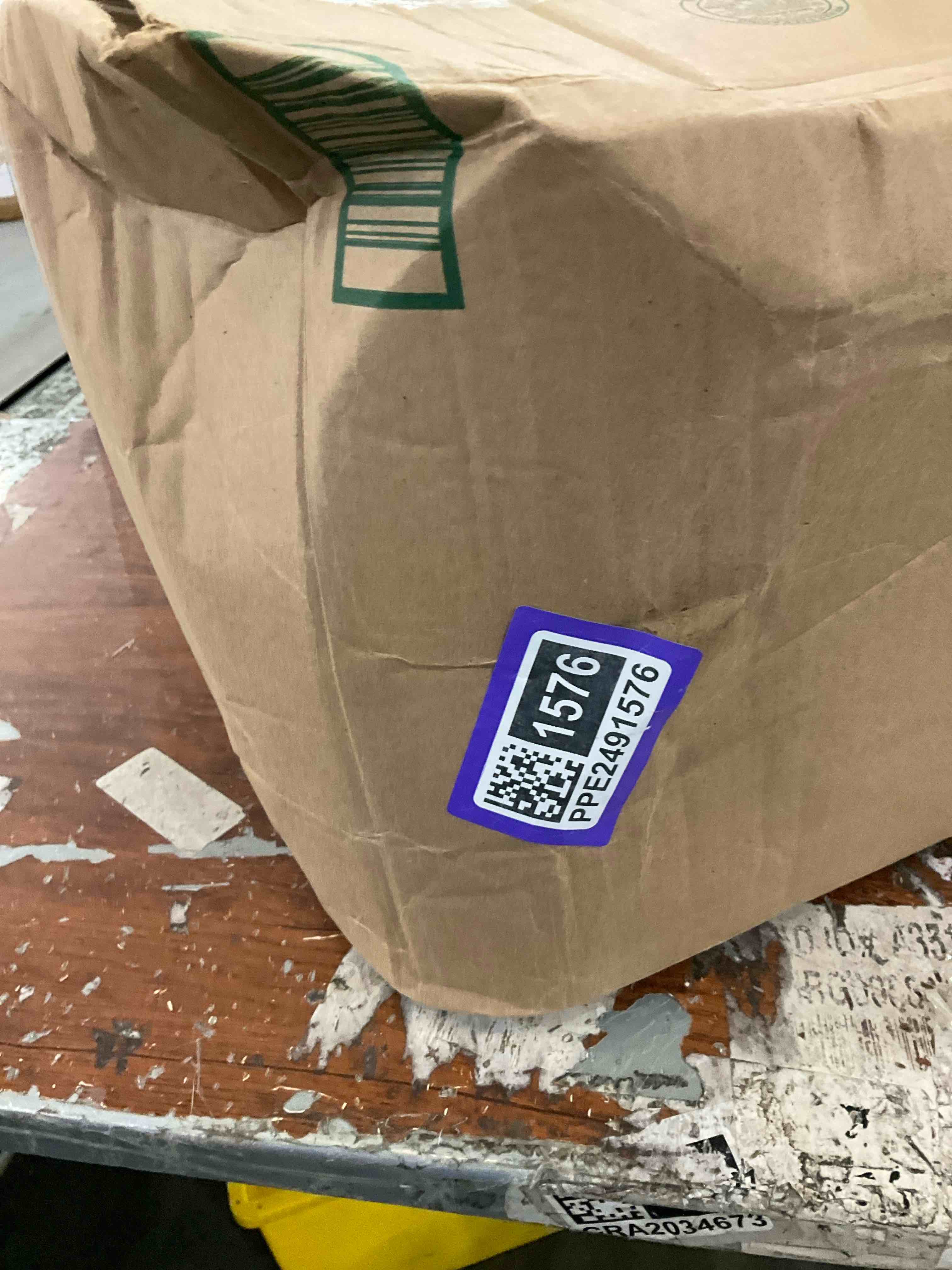 https://s3.amazonaws.com/lotting-images-prod/bidfta/PPE2491576_1745940792382.jpeg