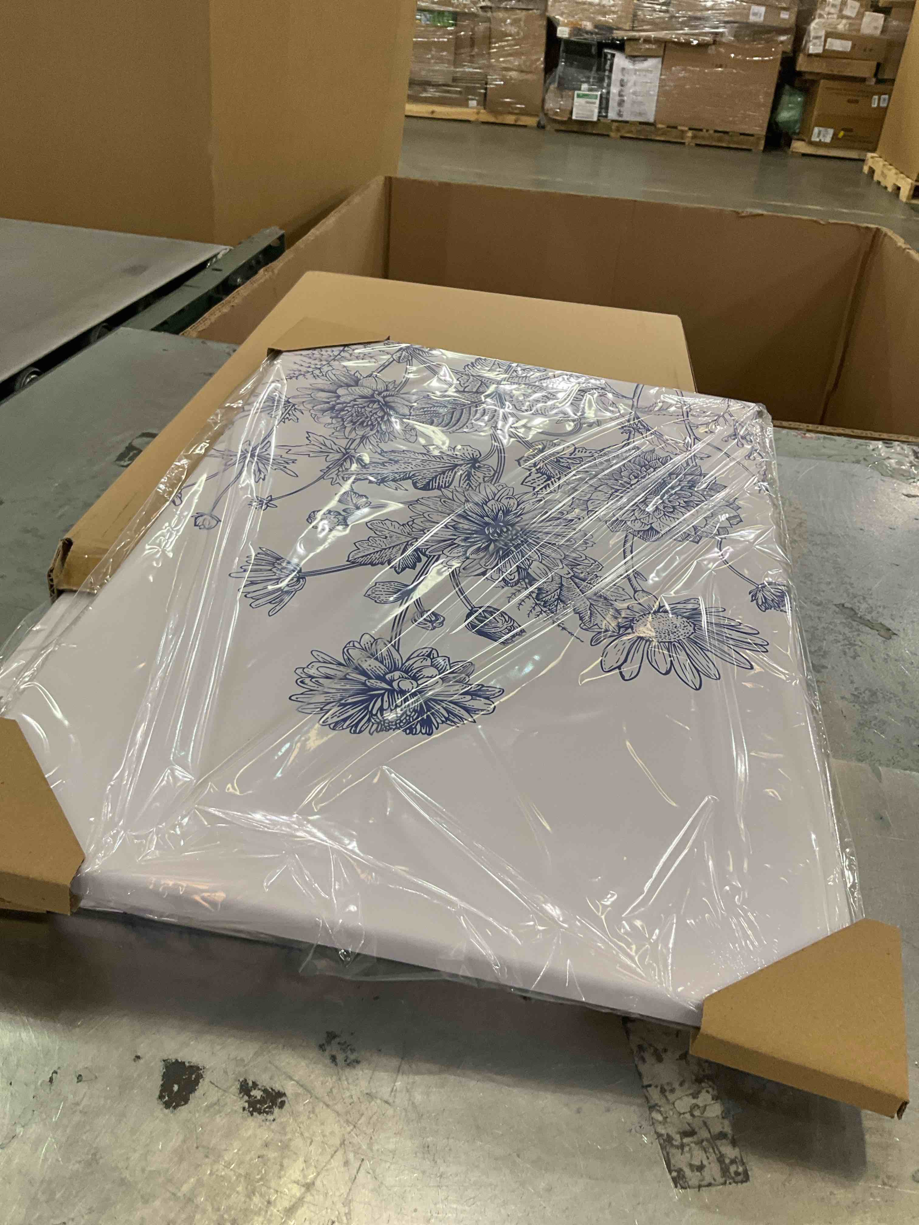 https://s3.amazonaws.com/lotting-images-prod/bidfta/PPE2491795_1746543169060.jpeg