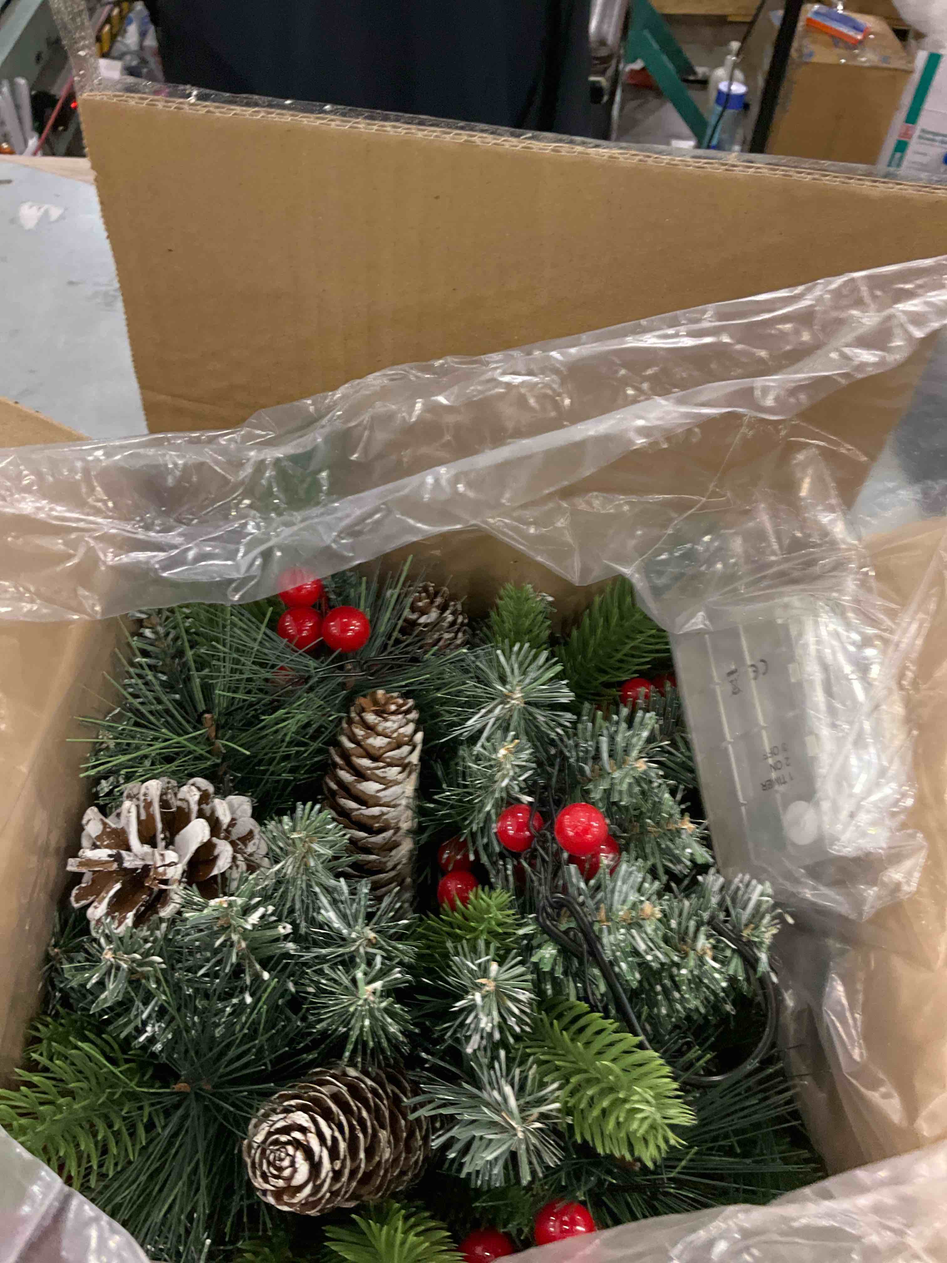 https://s3.amazonaws.com/lotting-images-prod/bidfta/PPE2491907_1746017206313.jpeg