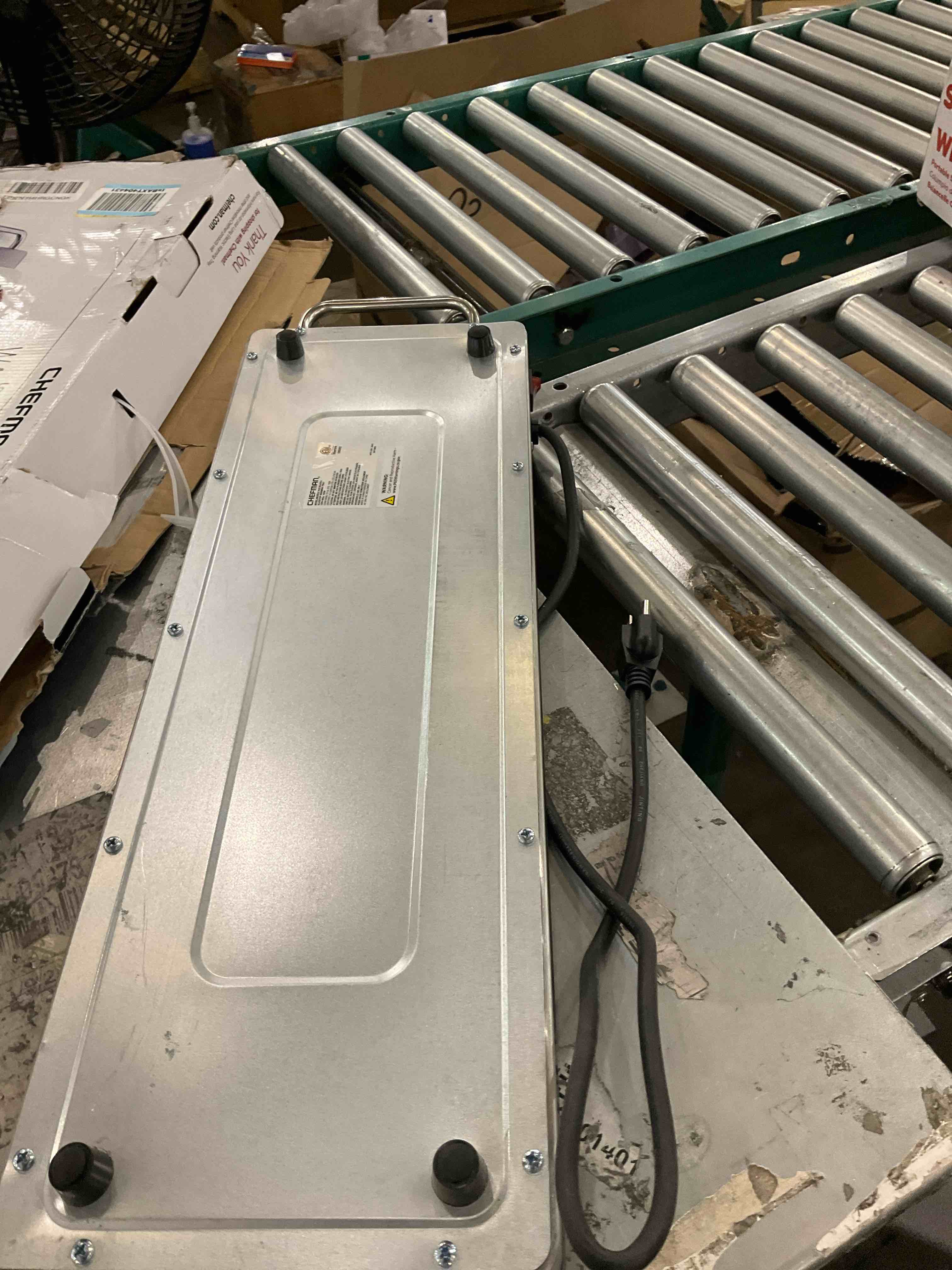 https://s3.amazonaws.com/lotting-images-prod/bidfta/PPE2492309_1746024618491.jpeg