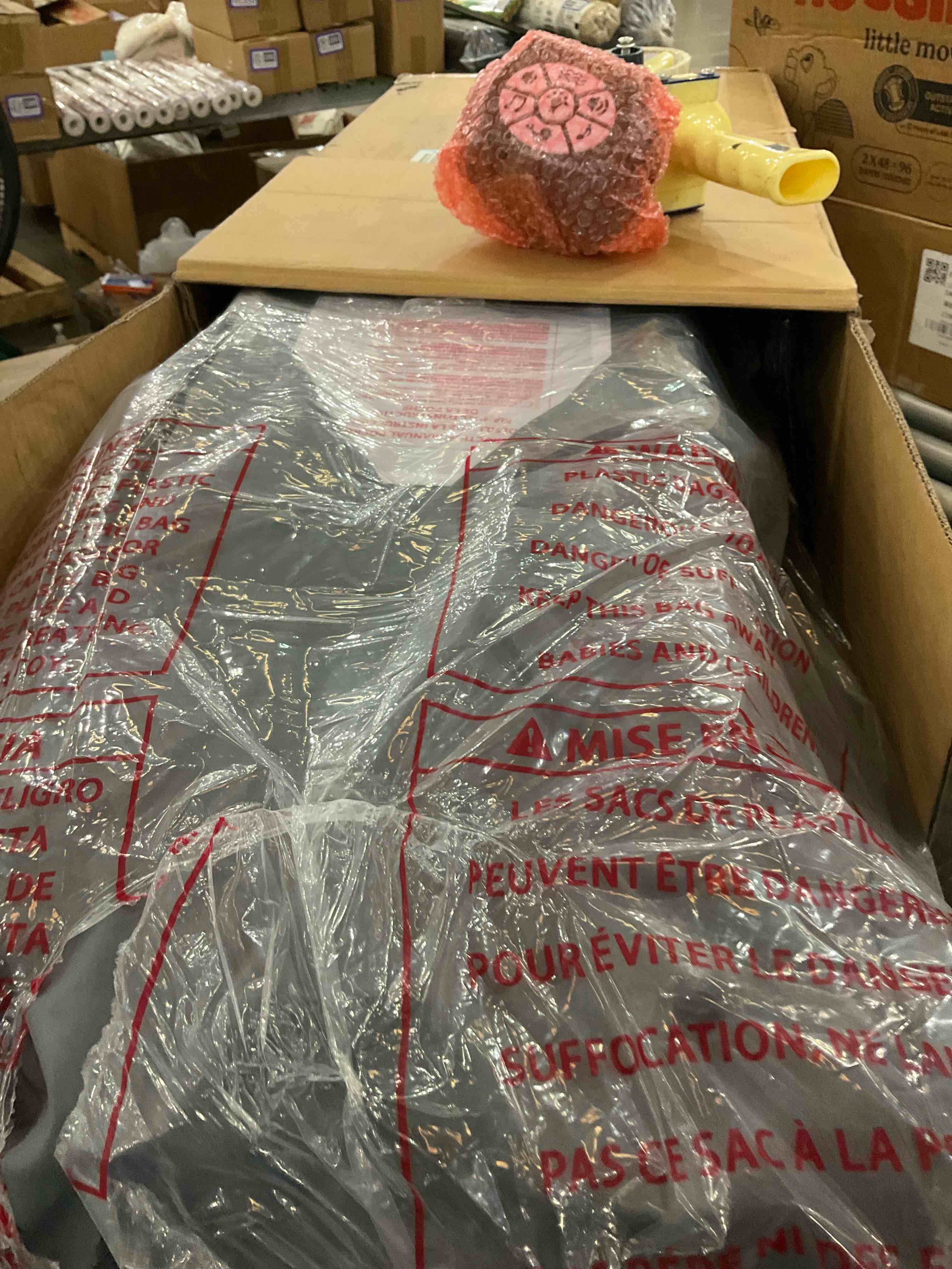 https://s3.amazonaws.com/lotting-images-prod/bidfta/PPE2492512_1746037641336.jpeg