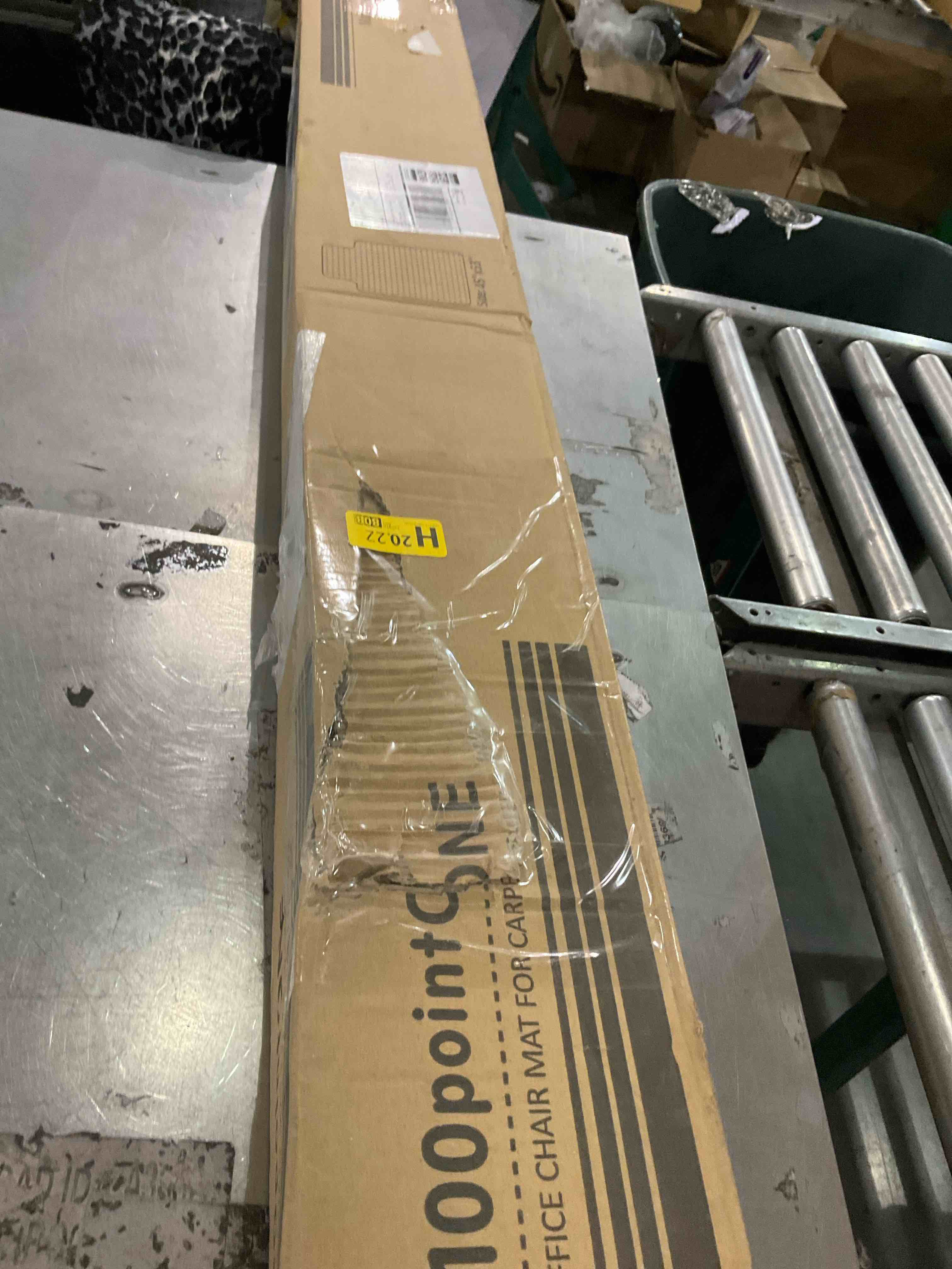 https://s3.amazonaws.com/lotting-images-prod/bidfta/PPE2492561_1746098867359.jpeg