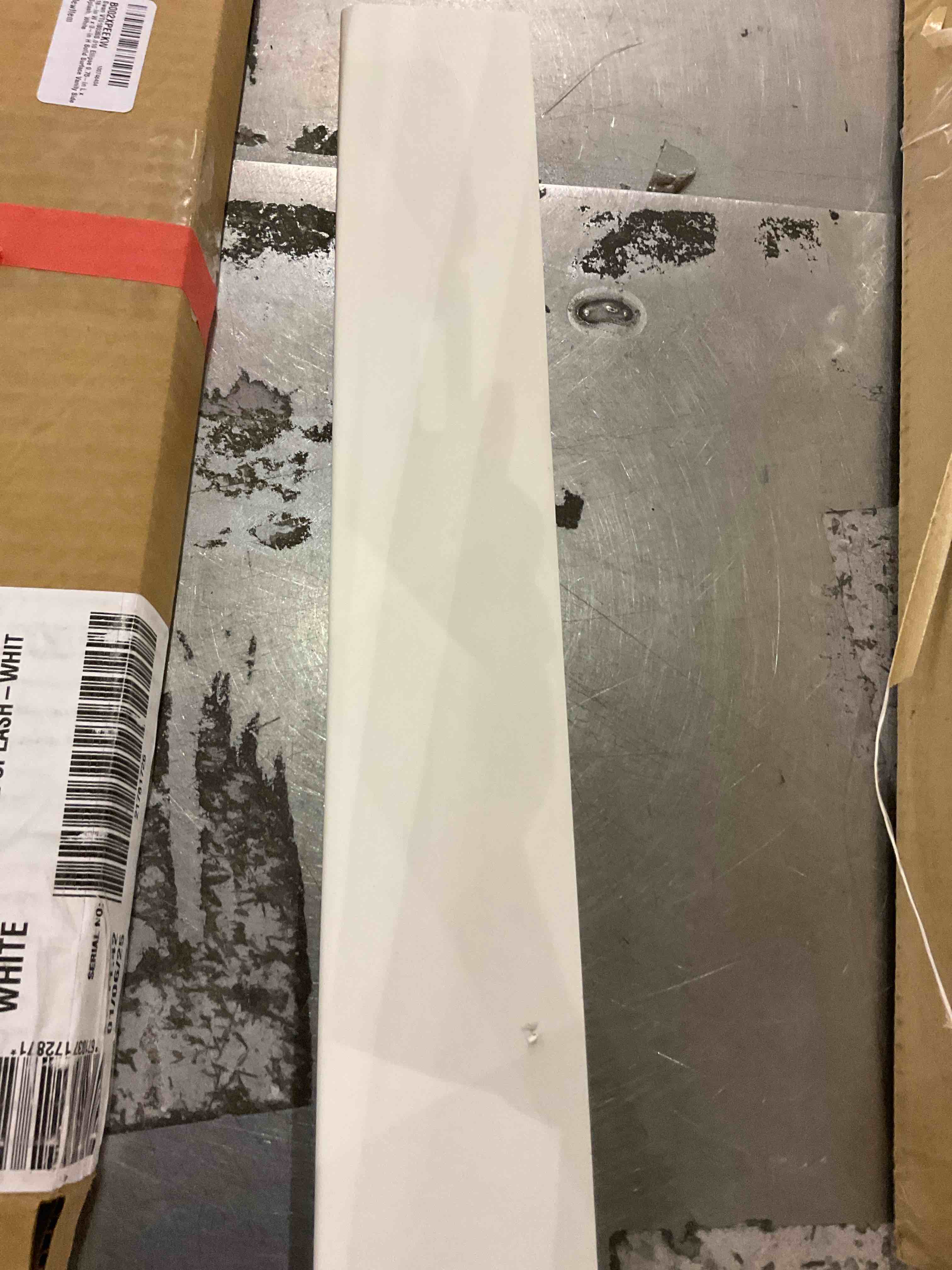 https://s3.amazonaws.com/lotting-images-prod/bidfta/PPE2492567_1746099170578.jpeg