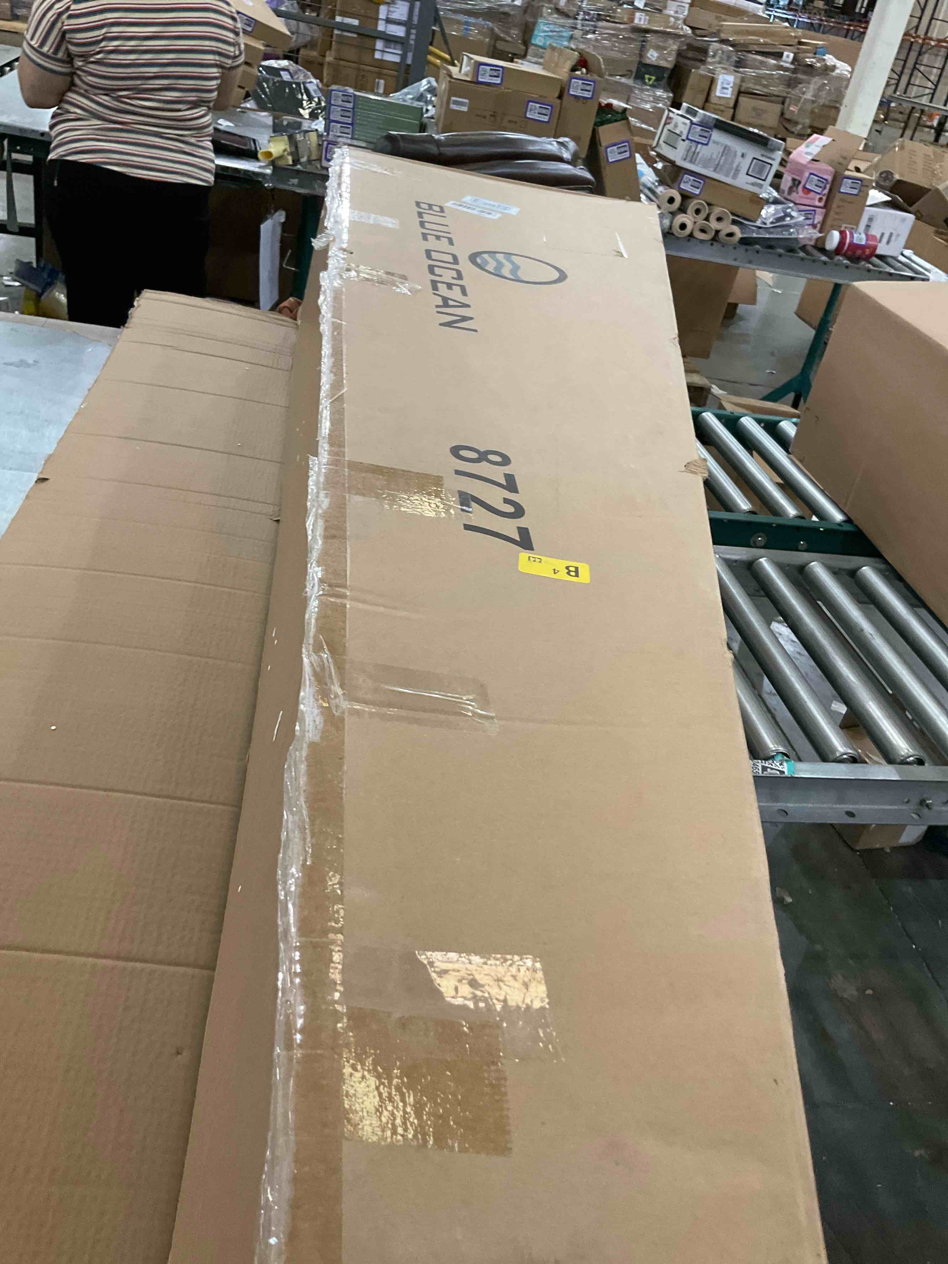 https://s3.amazonaws.com/lotting-images-prod/bidfta/PPE2492716_1746117892812.jpeg