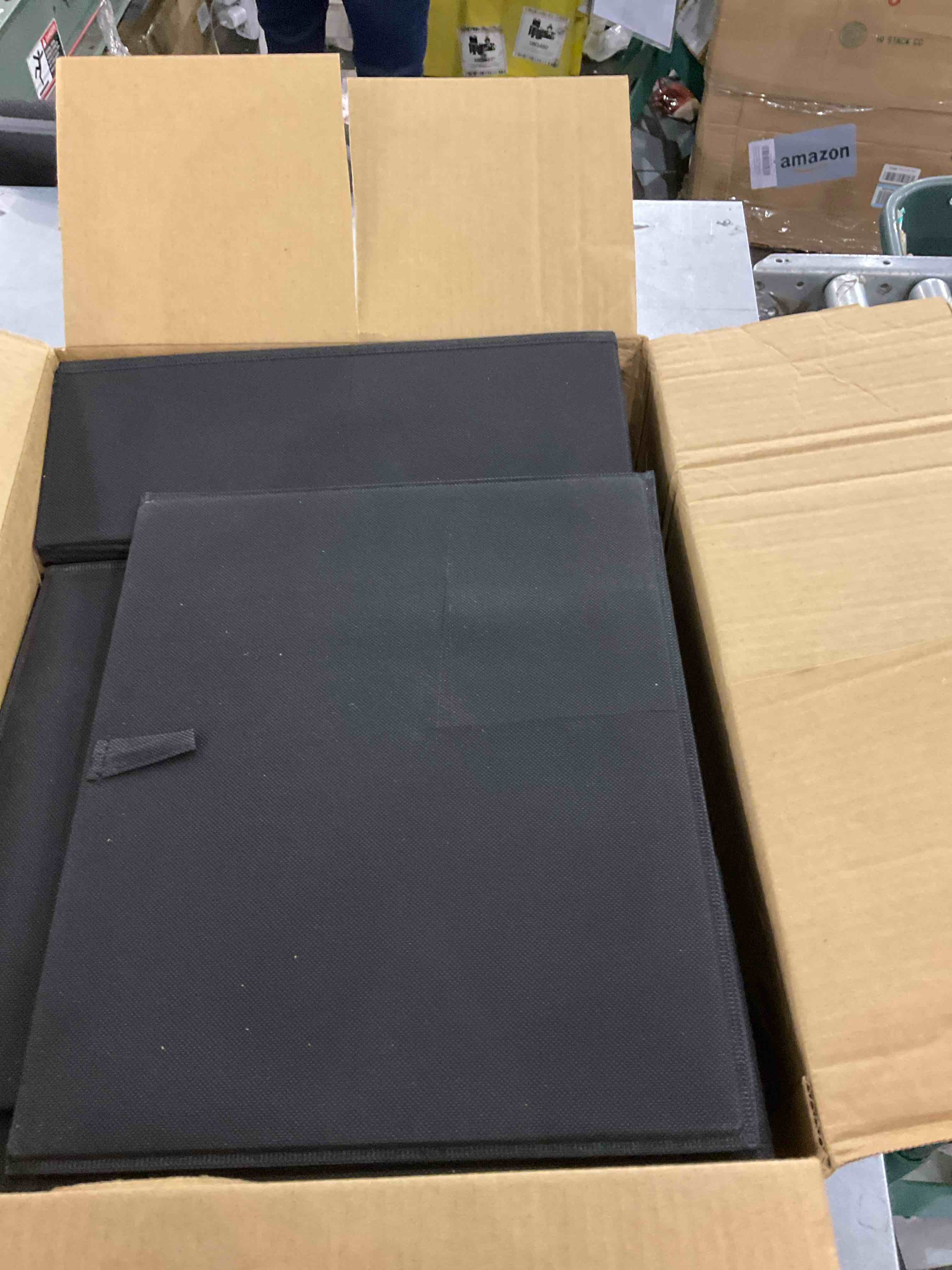 https://s3.amazonaws.com/lotting-images-prod/bidfta/PPE2492830_1746444544525.jpeg