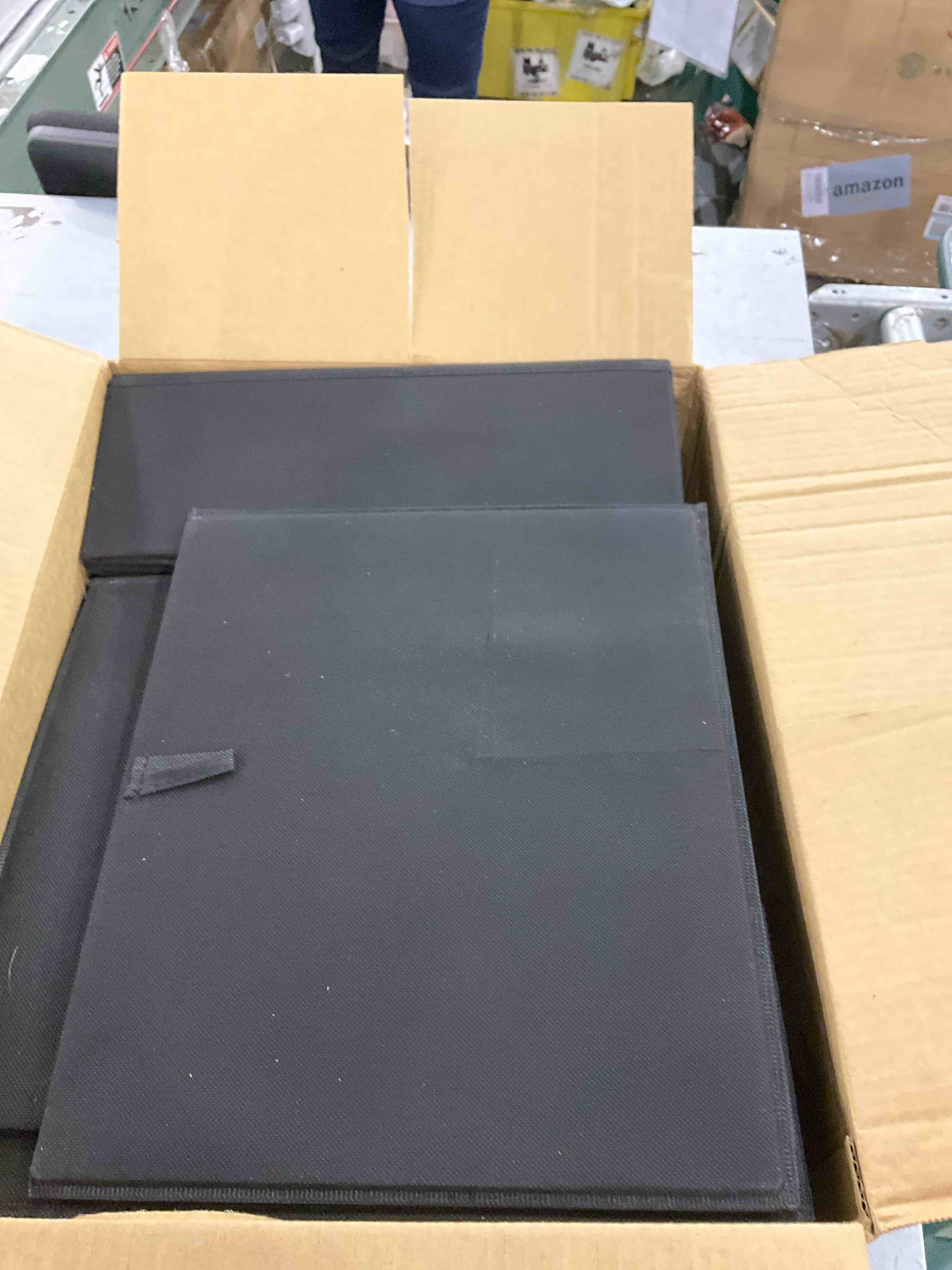 https://s3.amazonaws.com/lotting-images-prod/bidfta/PPE2492830_1746444545647.jpeg
