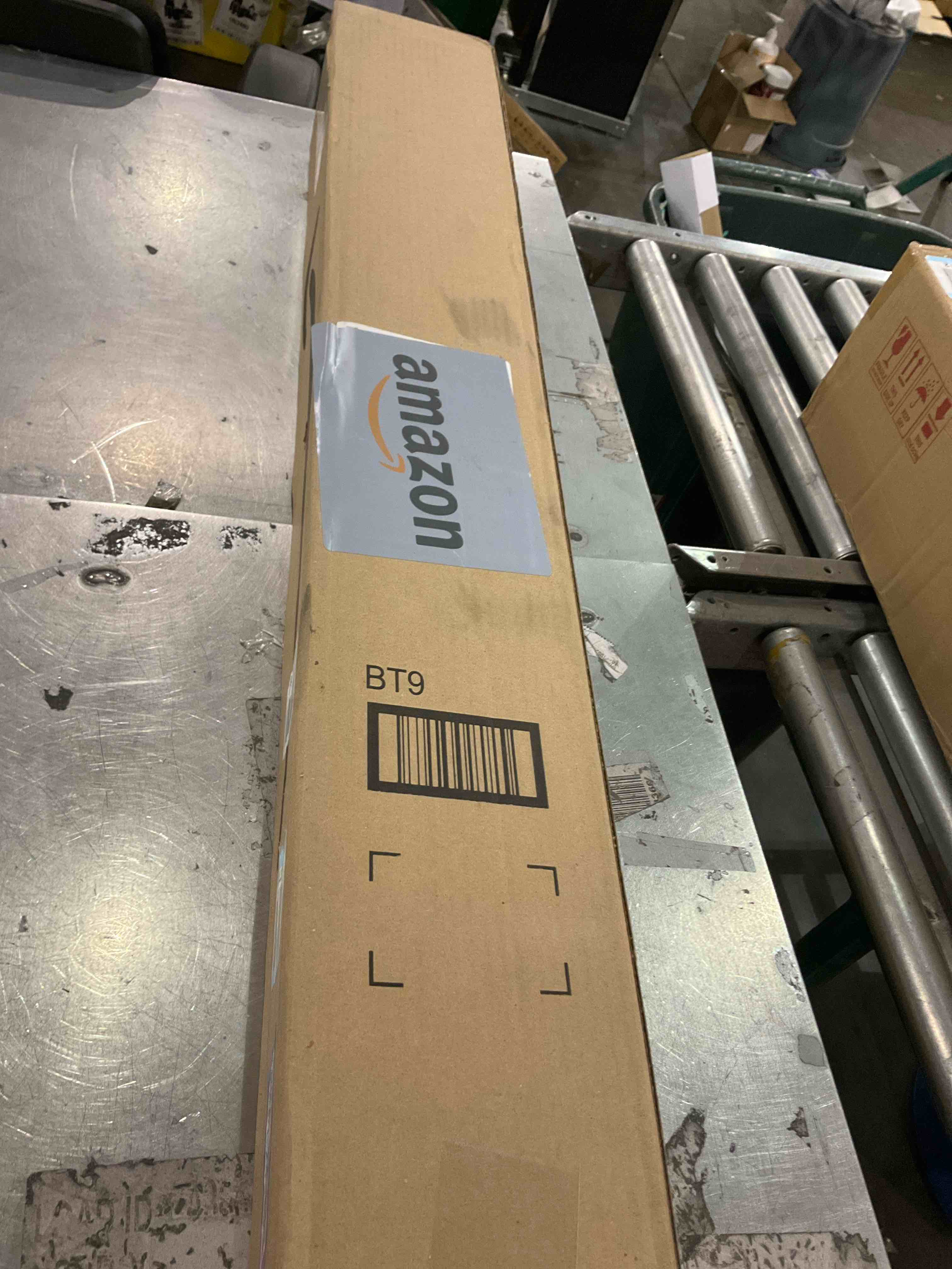 https://s3.amazonaws.com/lotting-images-prod/bidfta/PPE2492832_1746445177728.jpeg