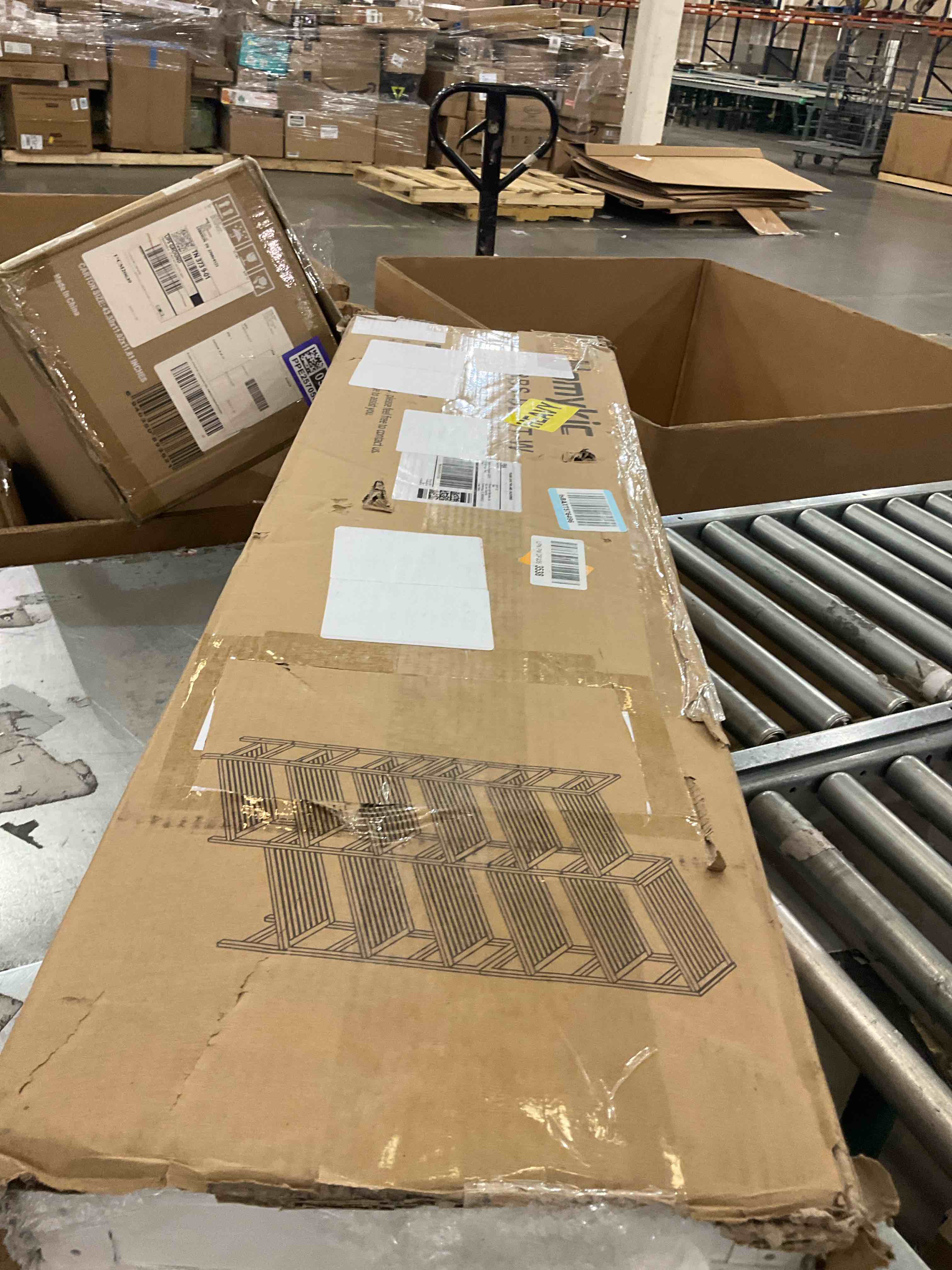 https://s3.amazonaws.com/lotting-images-prod/bidfta/PPE2492912_1746195892972.jpeg